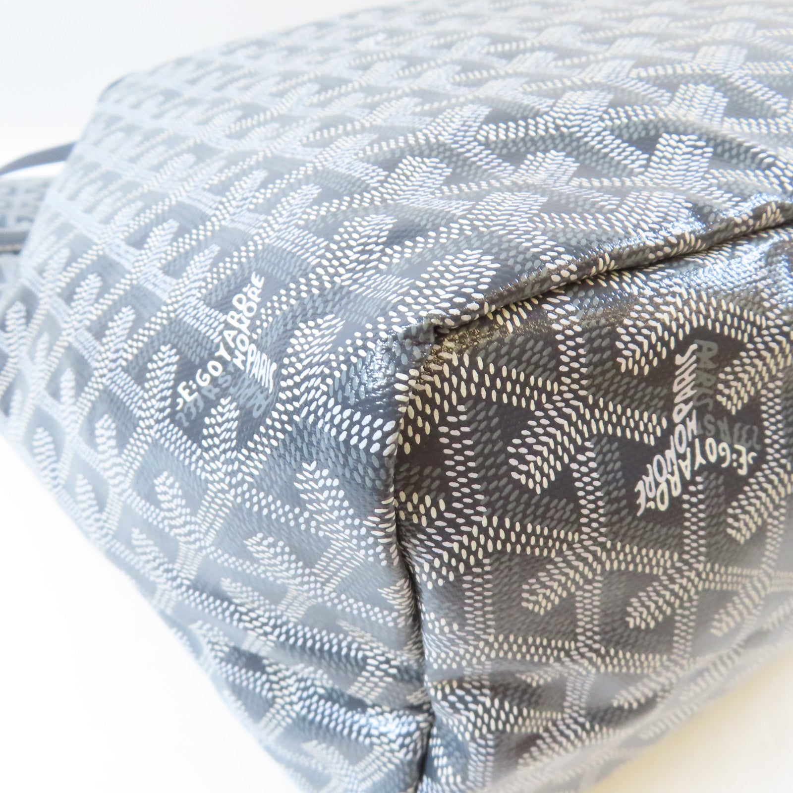 GOYARD 塗層帆布Saint Louis Hulot銀扣手挽袋灰色