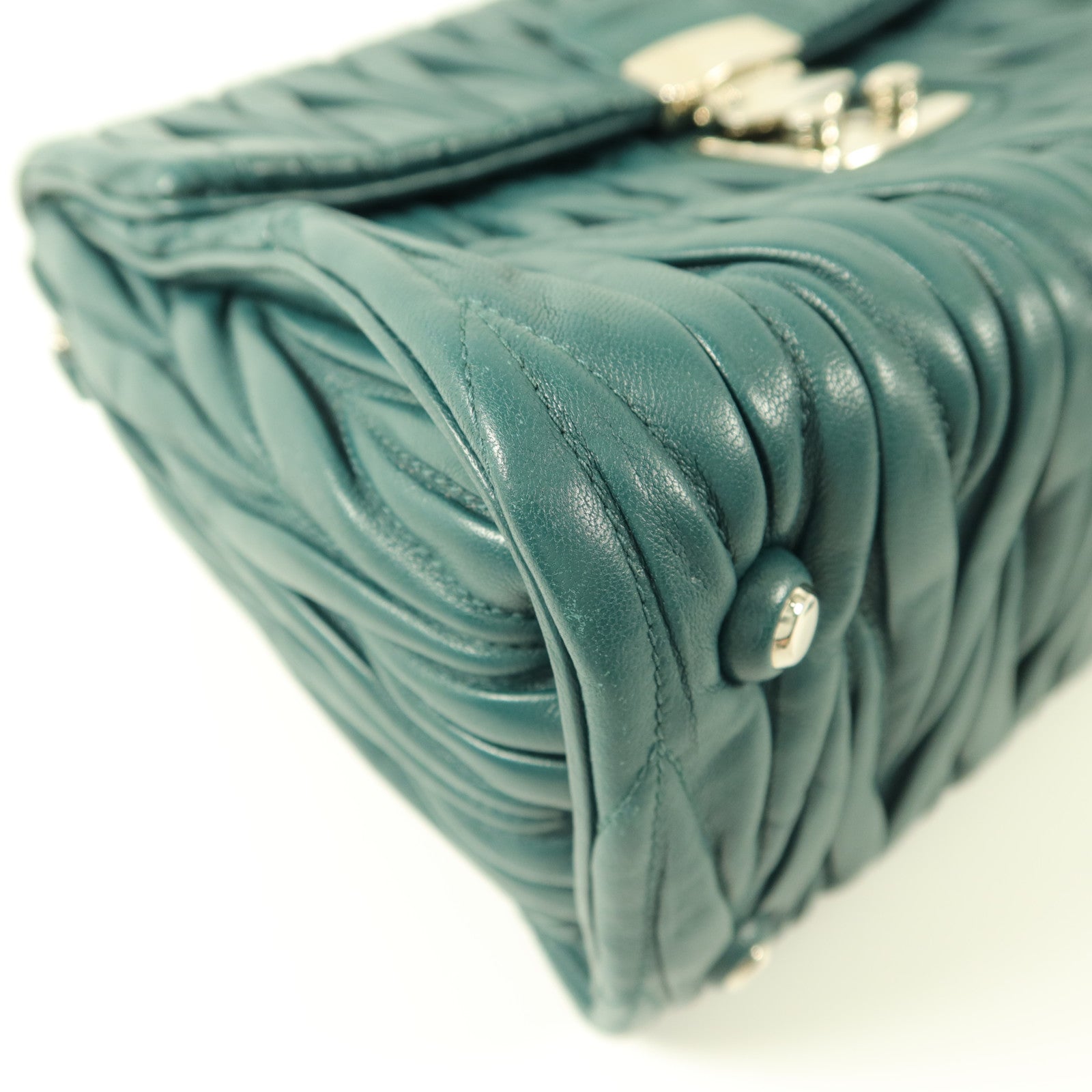 Miu Miu 牛皮皮革Matelasse 2 Way Shoulder Bag手挽肩背兩用袋