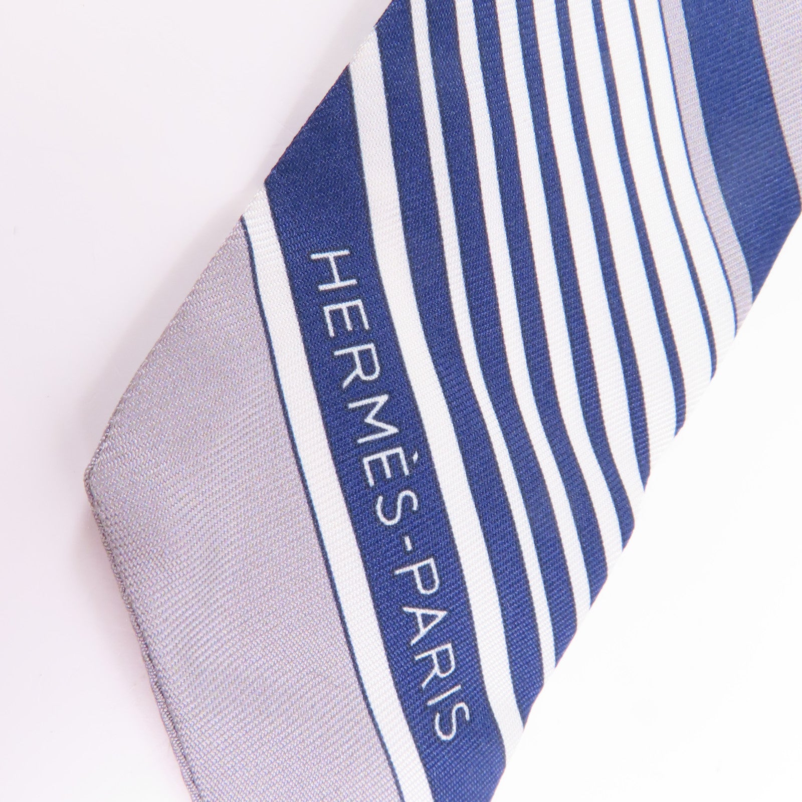 HERMES 絲質Twilly絲巾