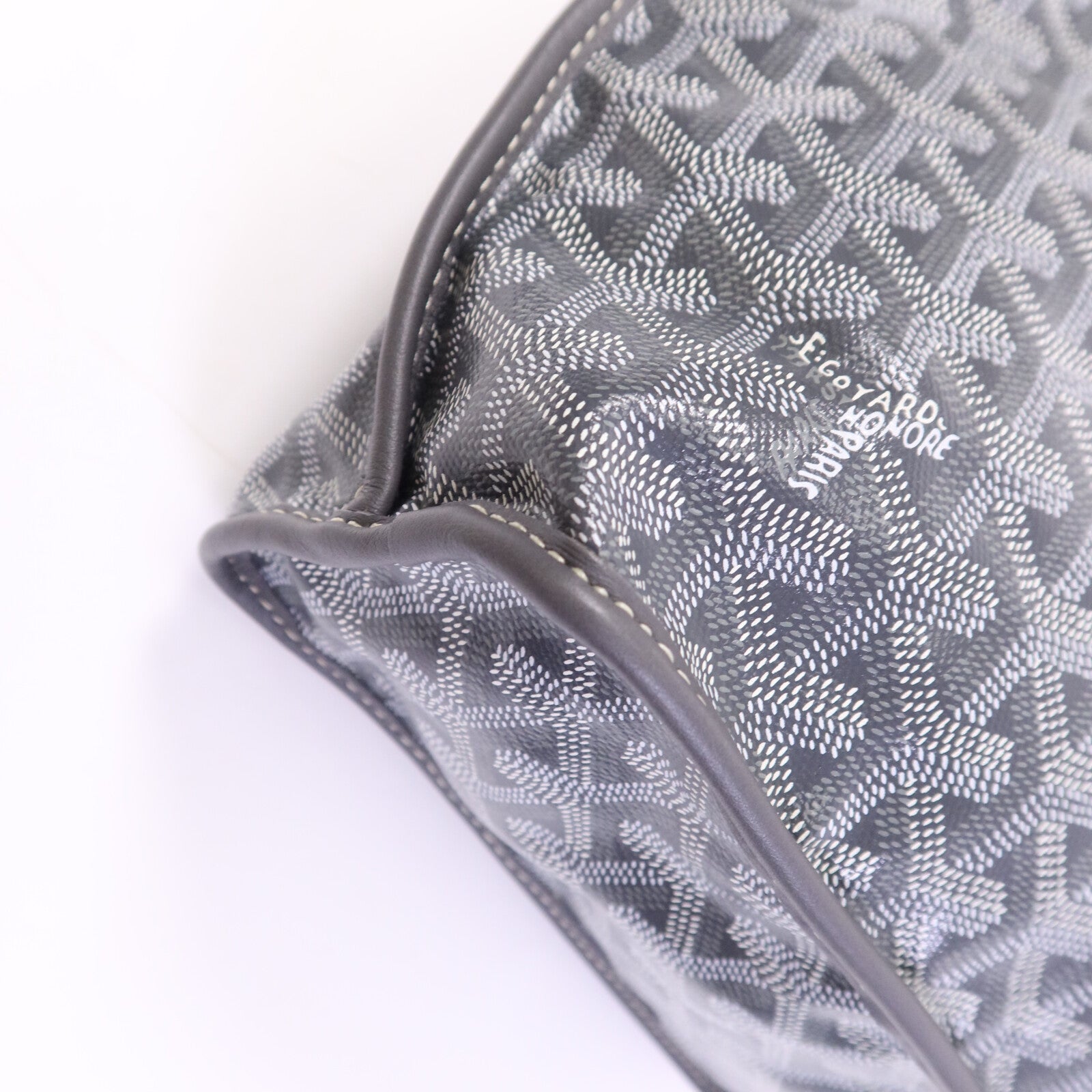 GOYARD 塗層帆布Anjon Mini銀扣手挽袋