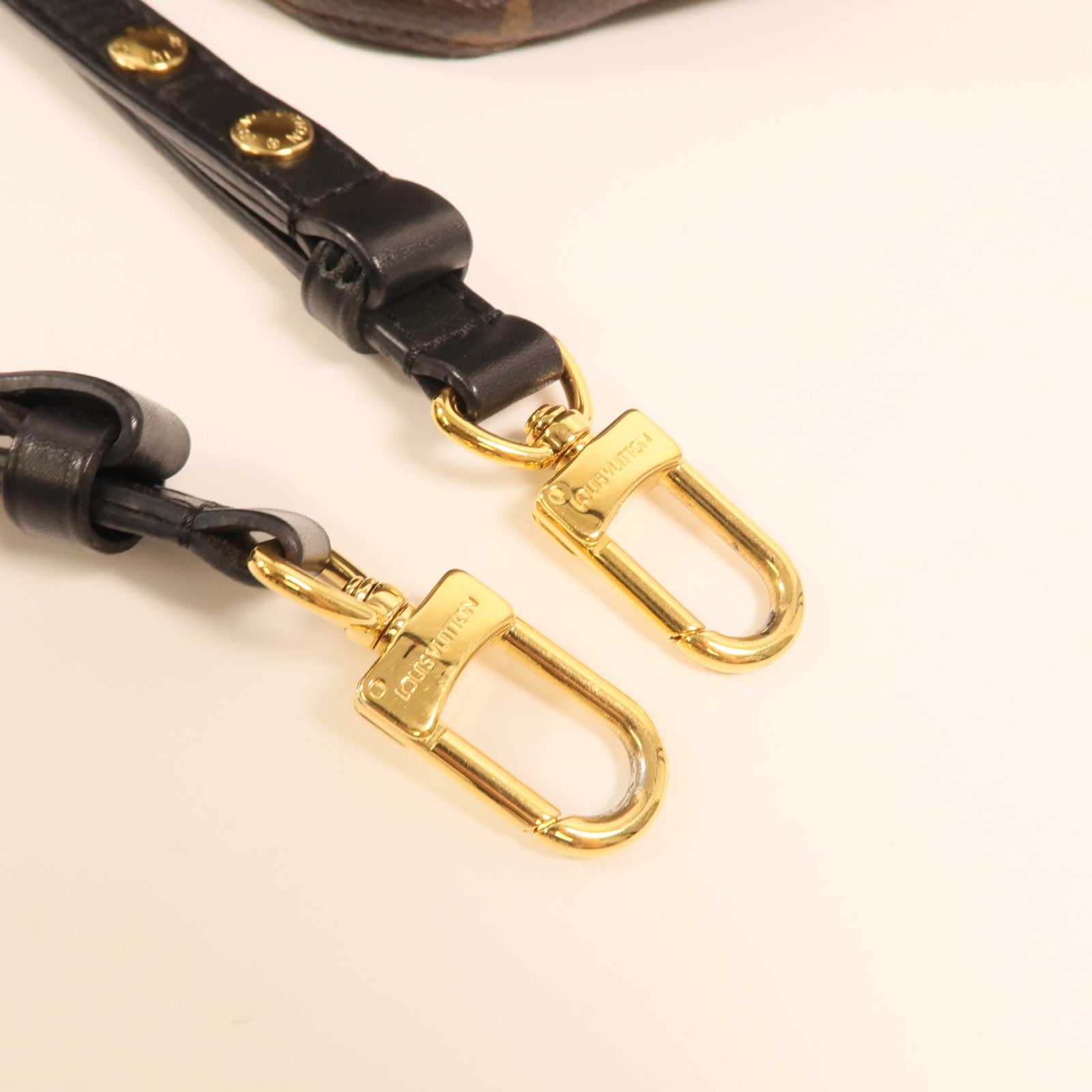 LOUIS VUITTON Monogram Neo Noe MM金扣肩背袋