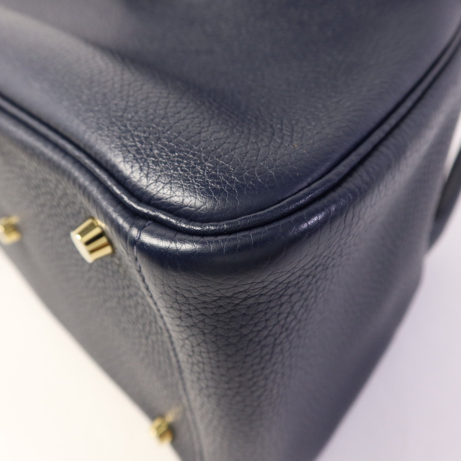 HERMES Clemence皮革Lindy 30金扣手挽肩背兩用袋Bleu Nuit