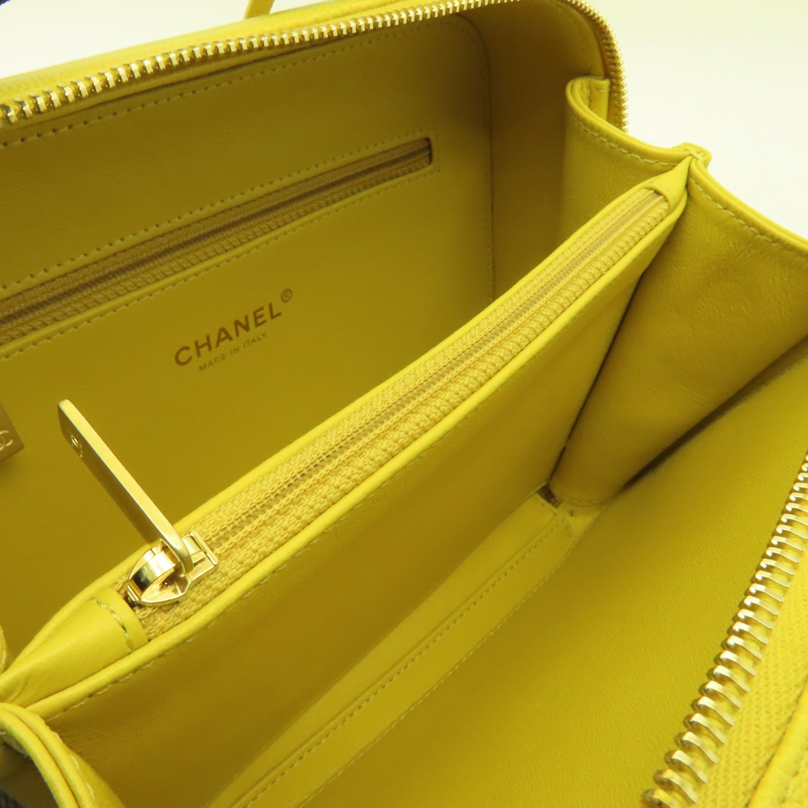 CHANEL 【激減優惠】菱格Caviar皮革Vanity Case金扣手挽肩背兩用袋黃色
