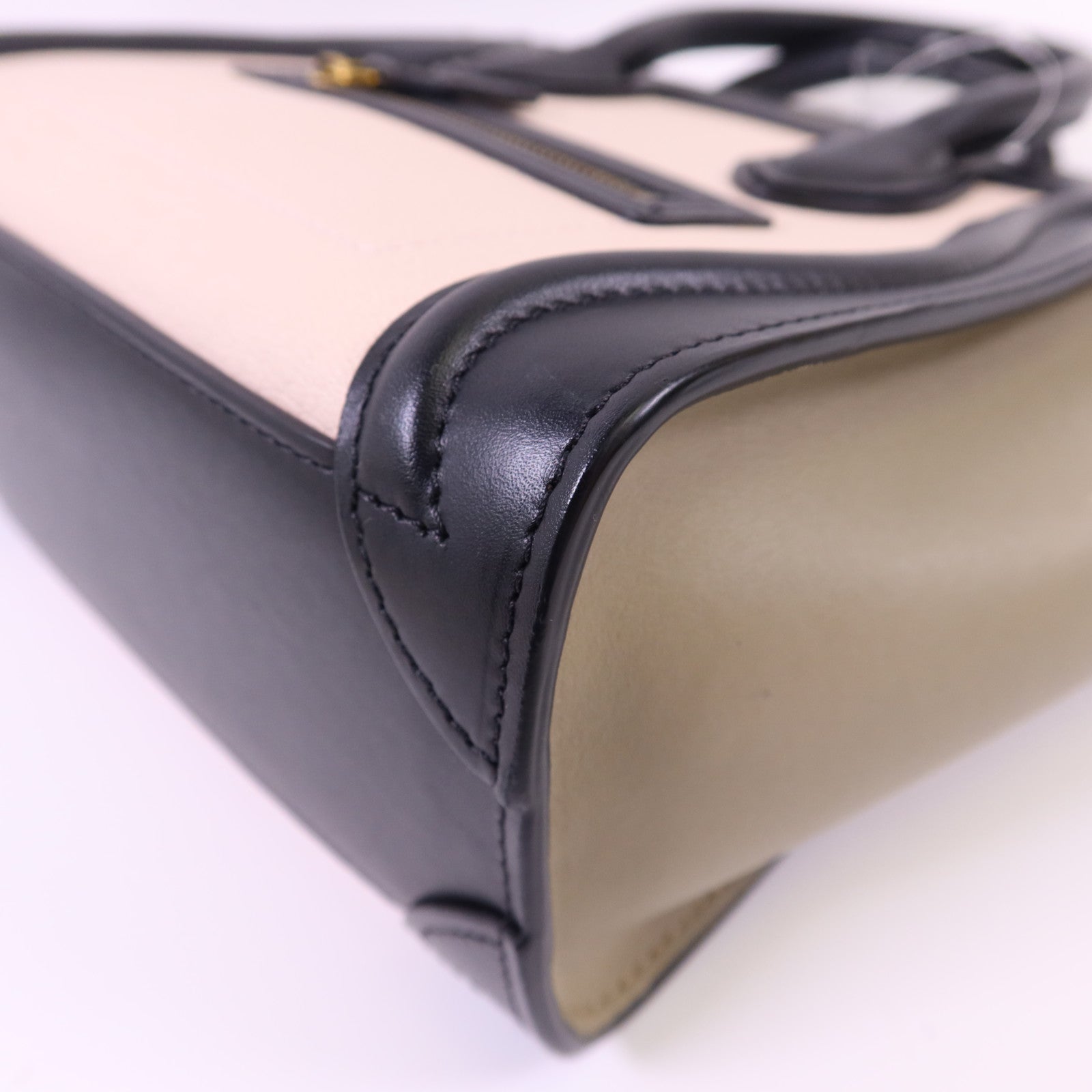 CELINE 牛皮皮革Nano Luggage金扣手挽肩背兩用袋