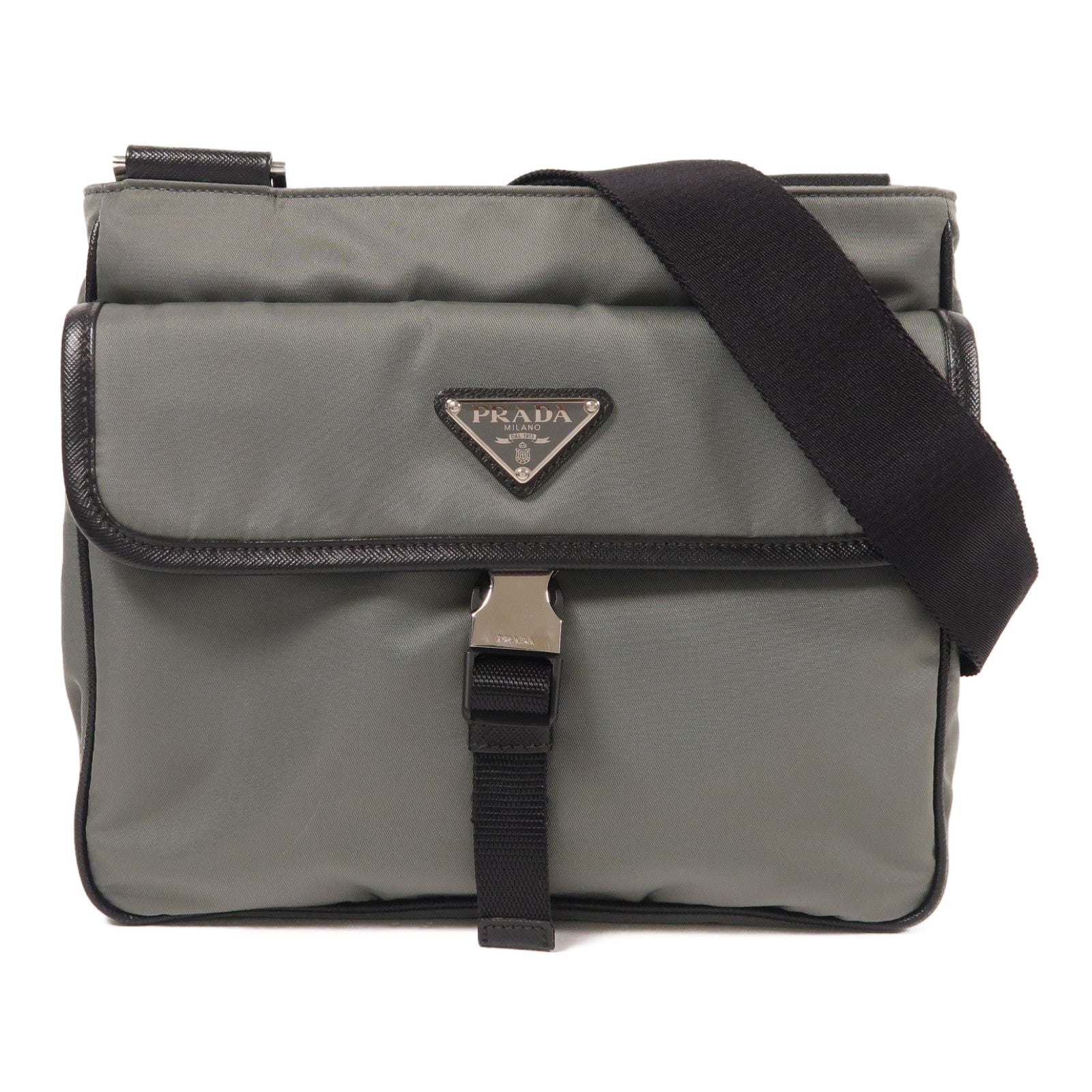 PRADA 尼龍Shoulder Bag銀扣肩背袋