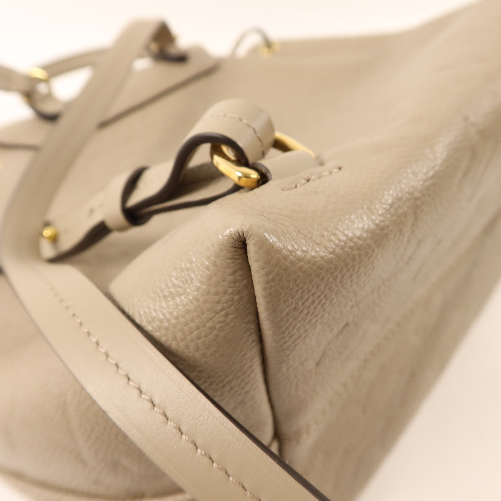 LOUIS VUITTON Monogram Empreinte Montsouris PM金扣背包