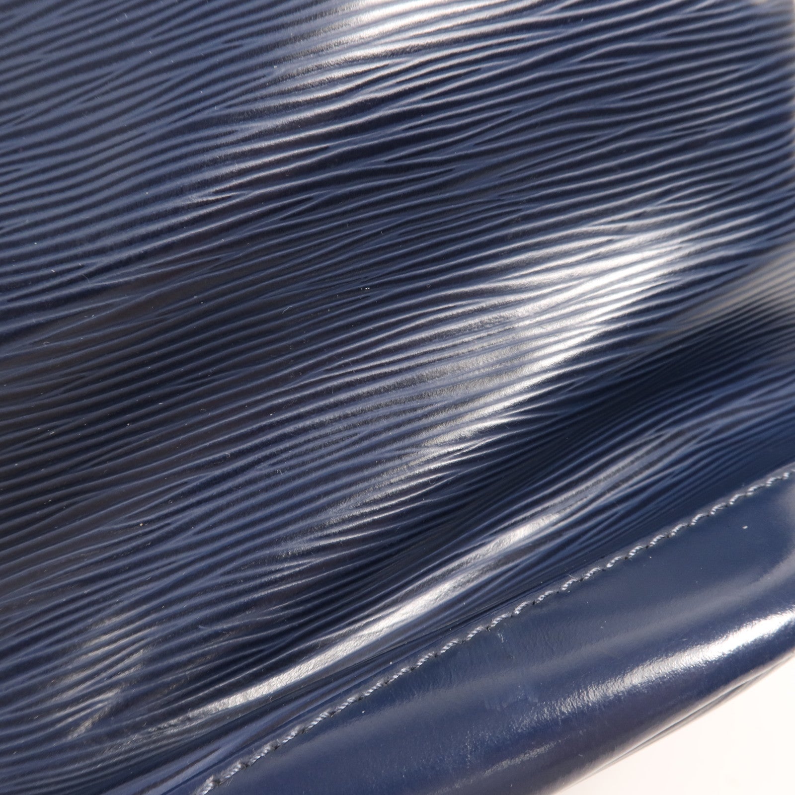 LOUIS VUITTON Epi NeoNoe MM銀扣肩背袋