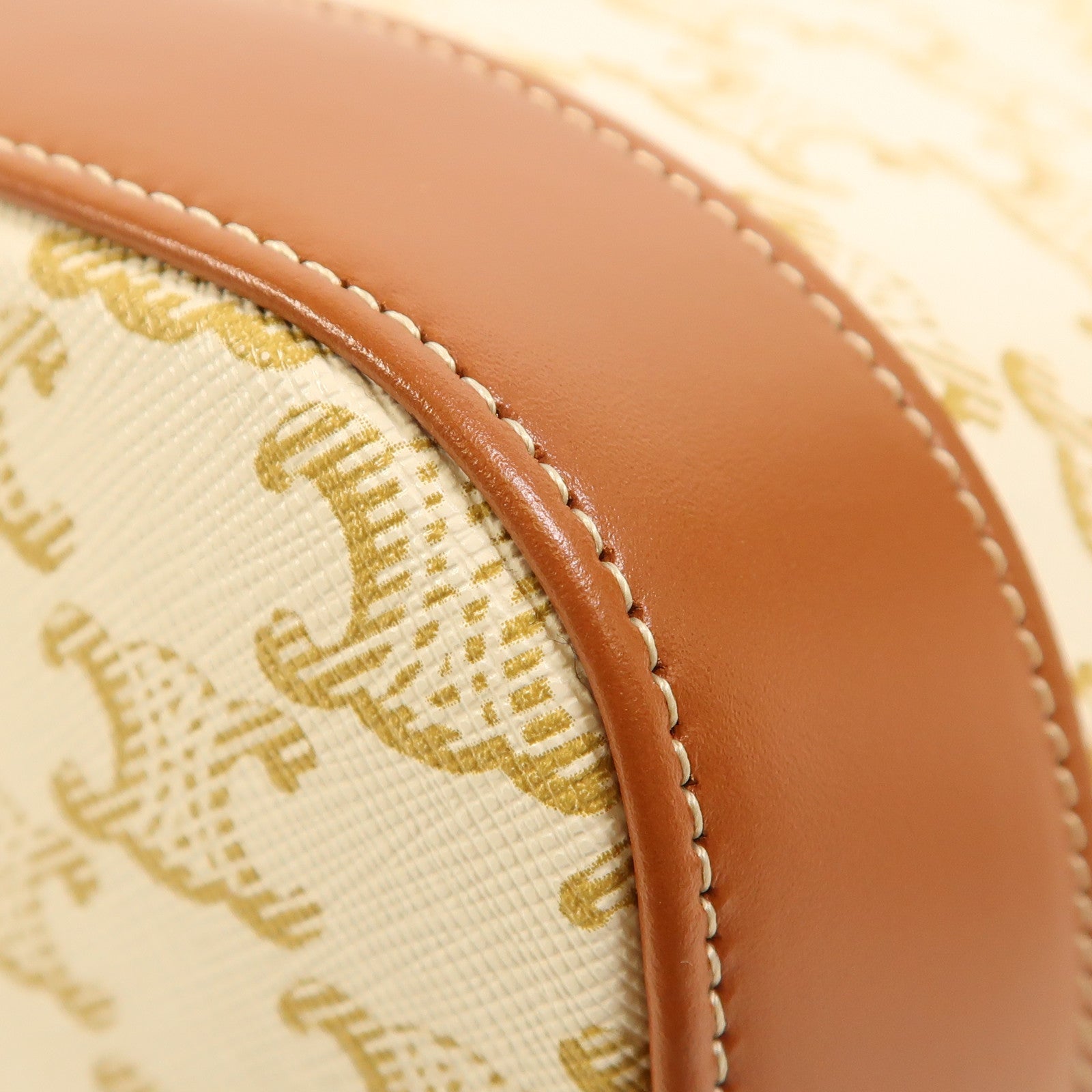 CELINE 塗層帆布Triomphe Bucket金扣肩背袋