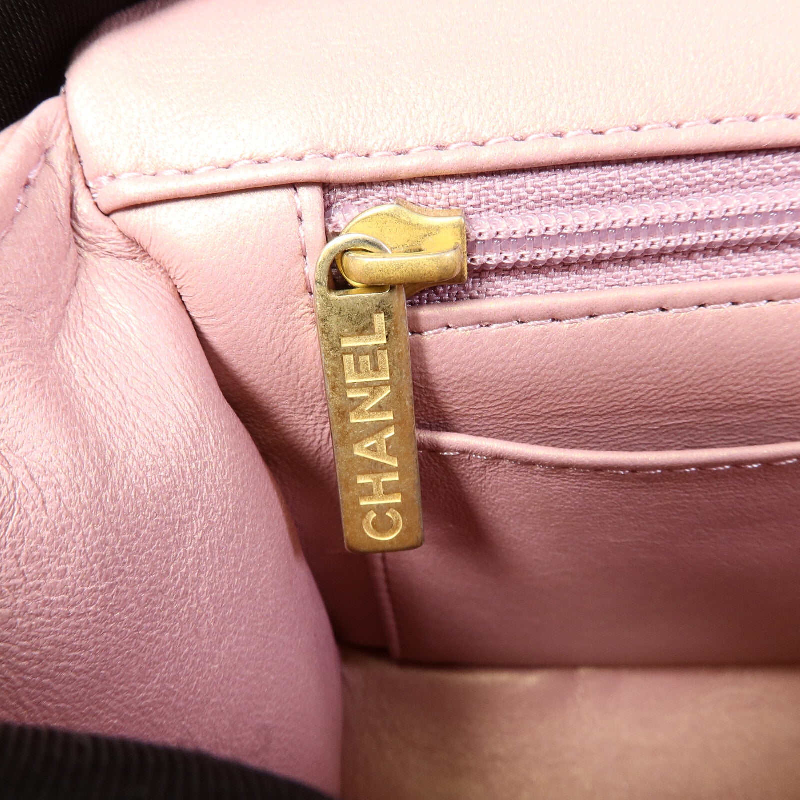 CHANEL 羊皮皮革Mini Flap Bag With Top Handle鏈帶肩背袋