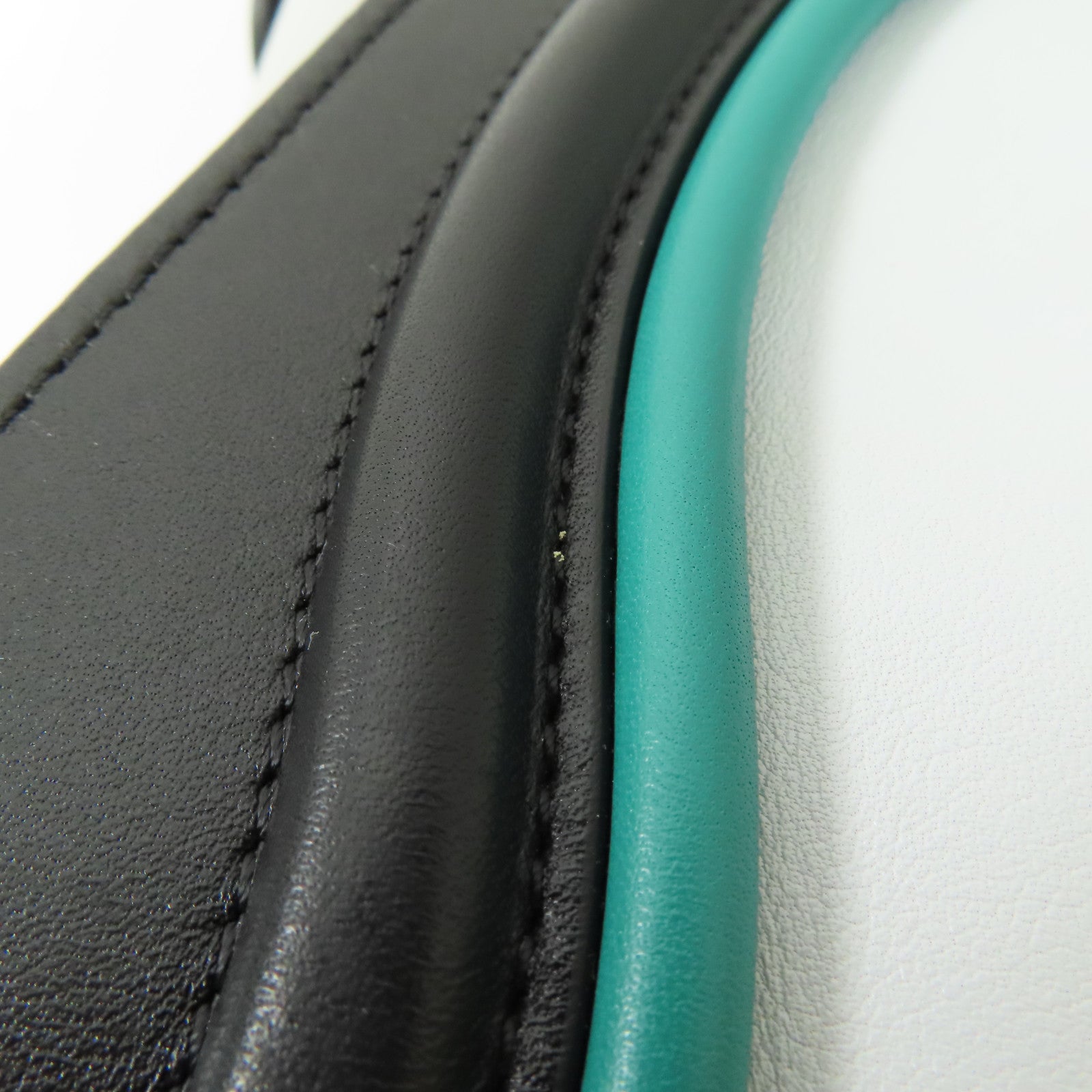 CELINE 牛皮皮革Micro Luggage銀扣手挽袋