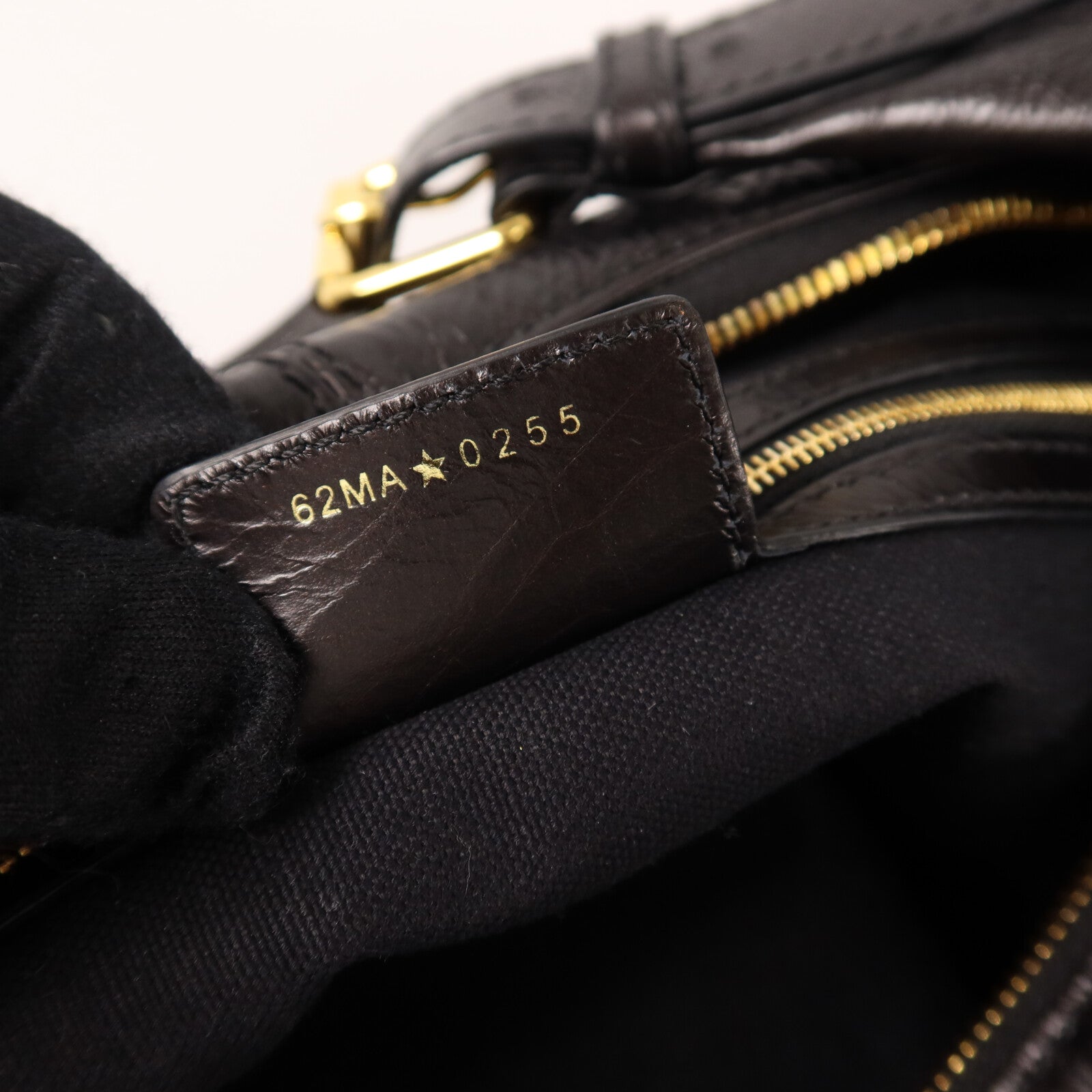 Dior 牛皮皮革Grand Tour Pocket Medium肩背袋