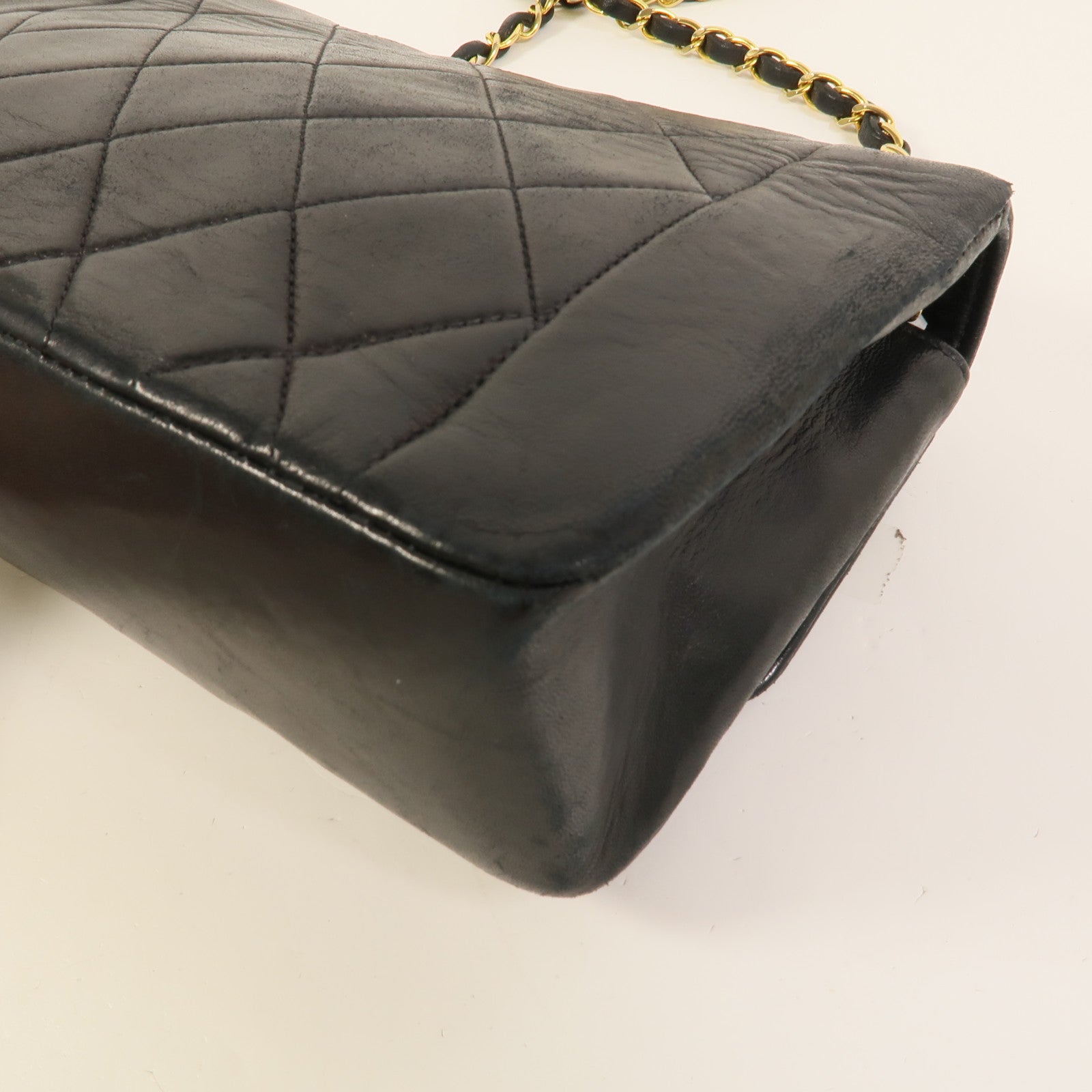 CHANEL 羊皮皮革Vintage Diana鏈帶肩背袋