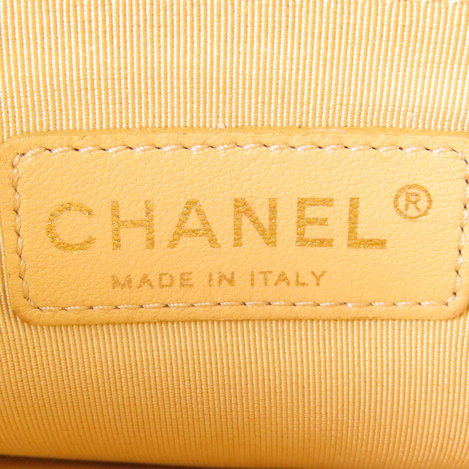 CHANEL 牛皮皮革Shoulder Bag金扣鏈帶肩背袋