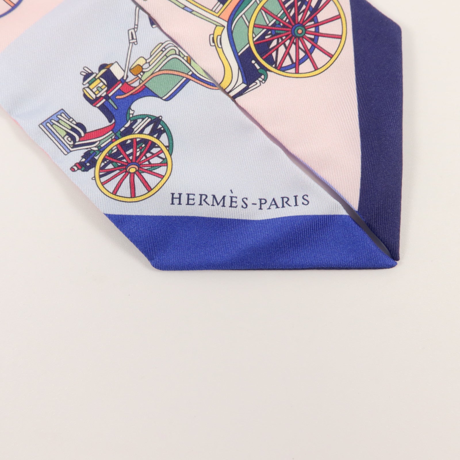 HERMES 絲質Twilly絲巾