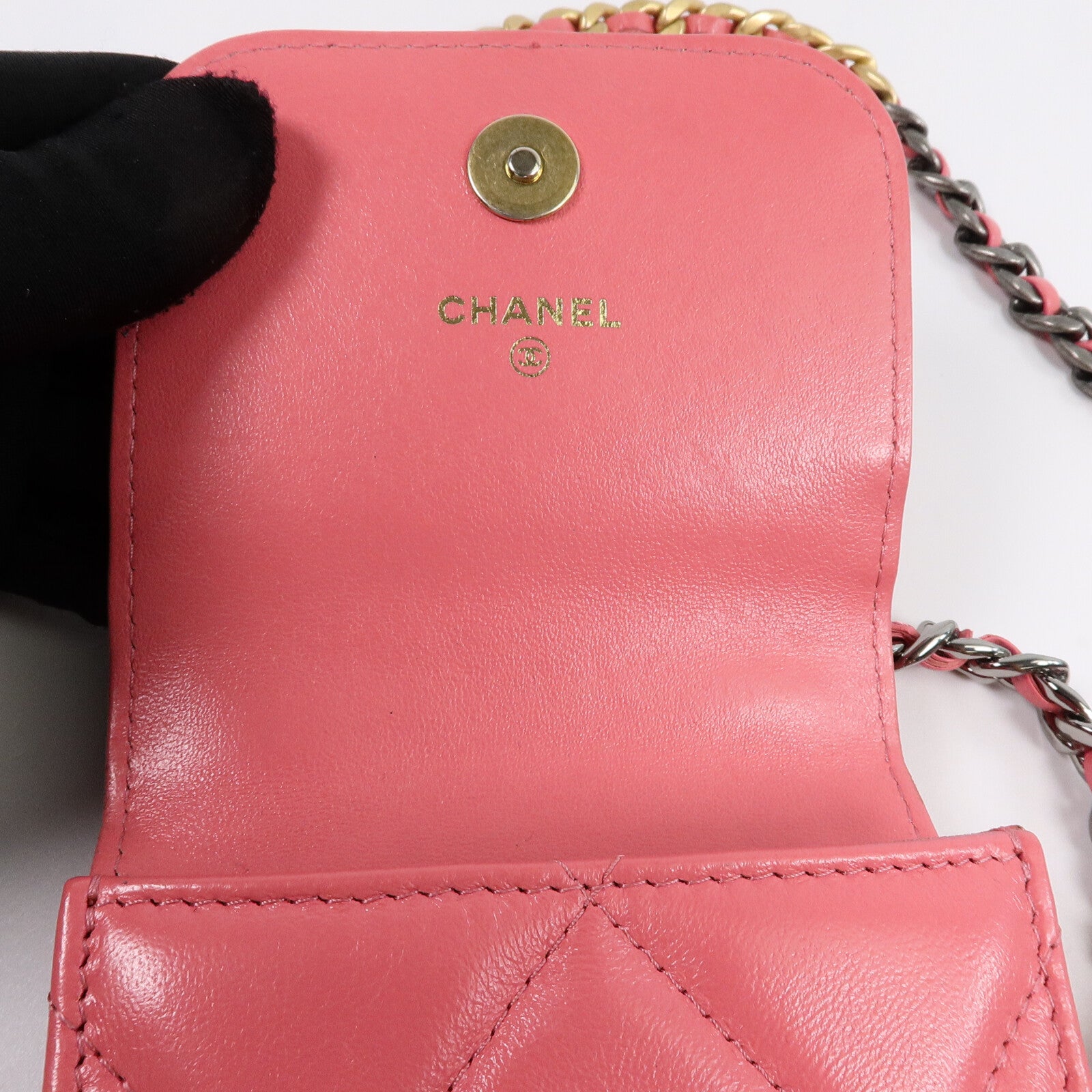 CHANEL 羊皮皮革C19 Phone Holder手挽肩背兩用袋