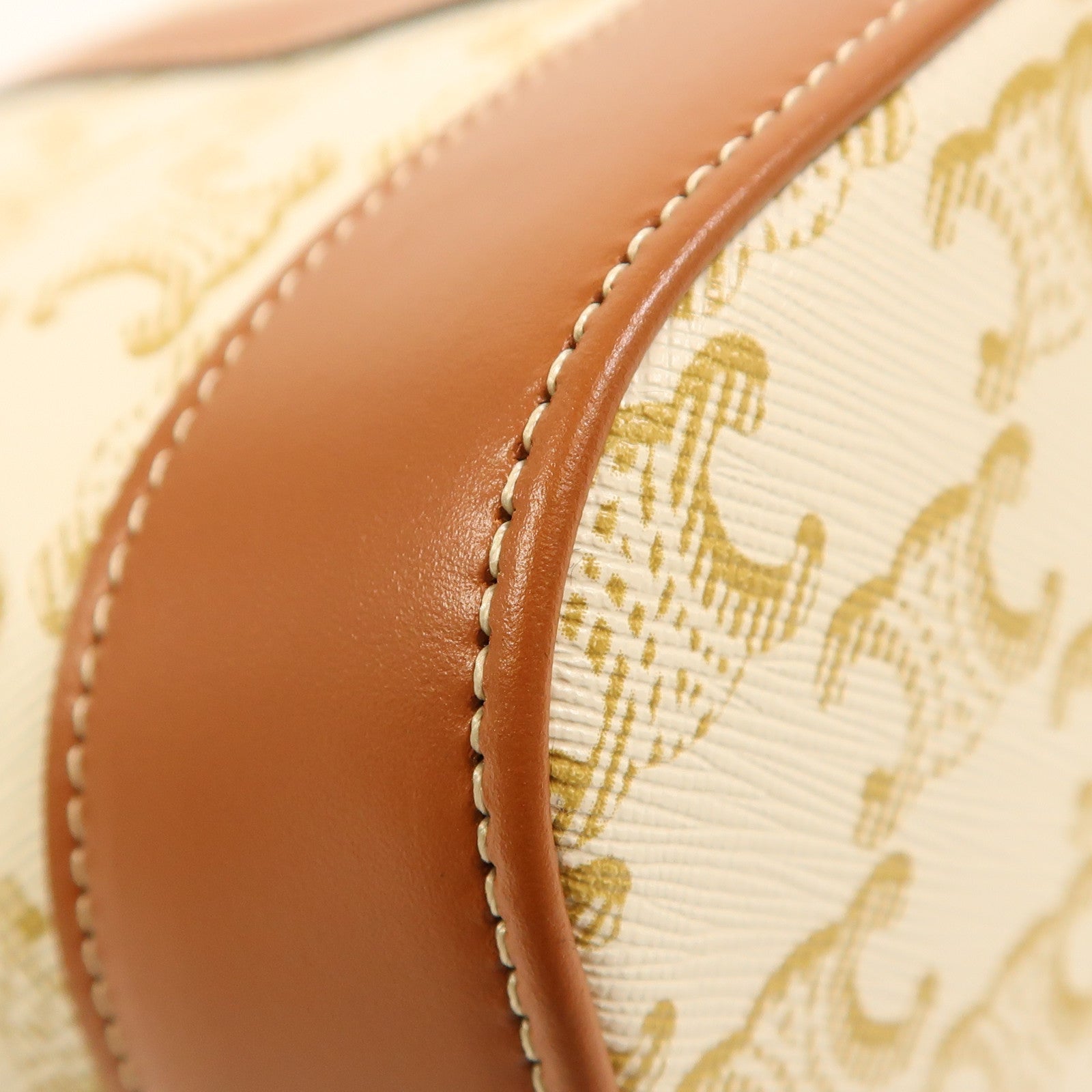 CELINE 塗層帆布Triomphe Bucket金扣肩背袋