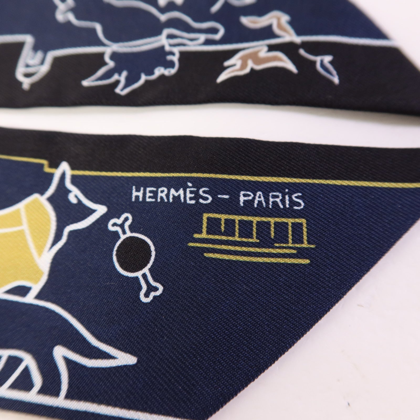 HERMES 絲質Twilly絲巾