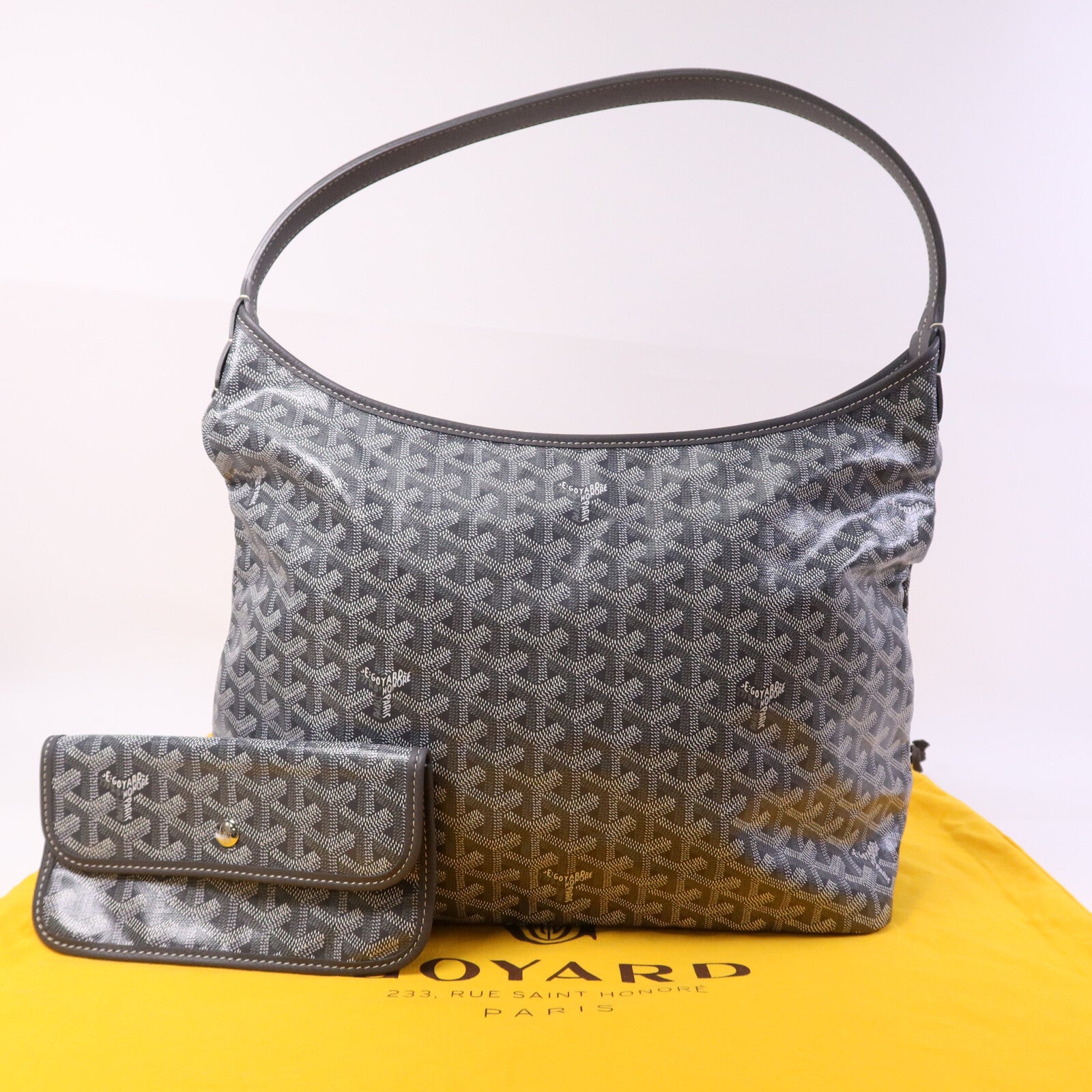 GOYARD 塗層帆布Hobo銀扣手挽袋