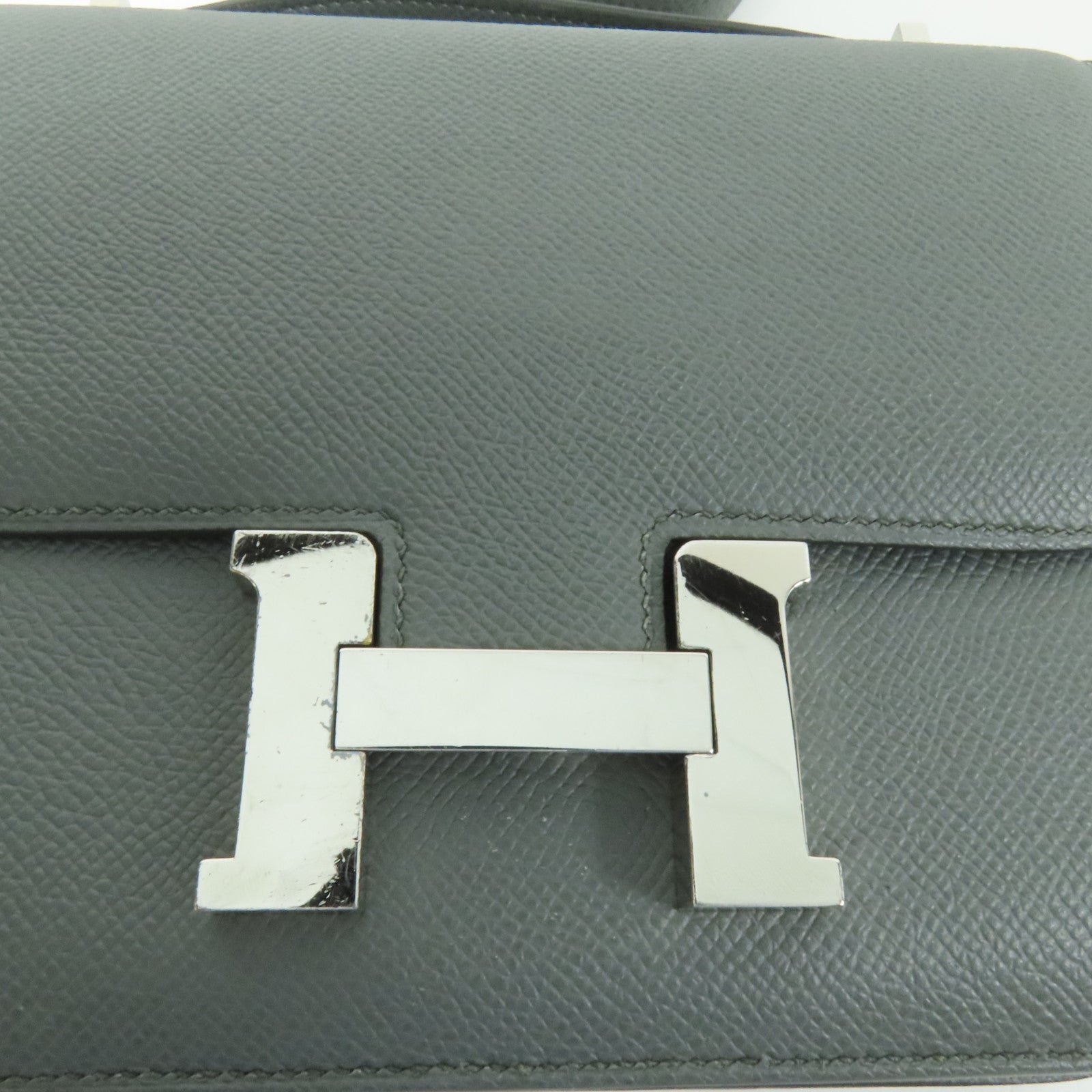 HERMES Epsom皮革Constance Mini銀扣肩背袋Vert Amande