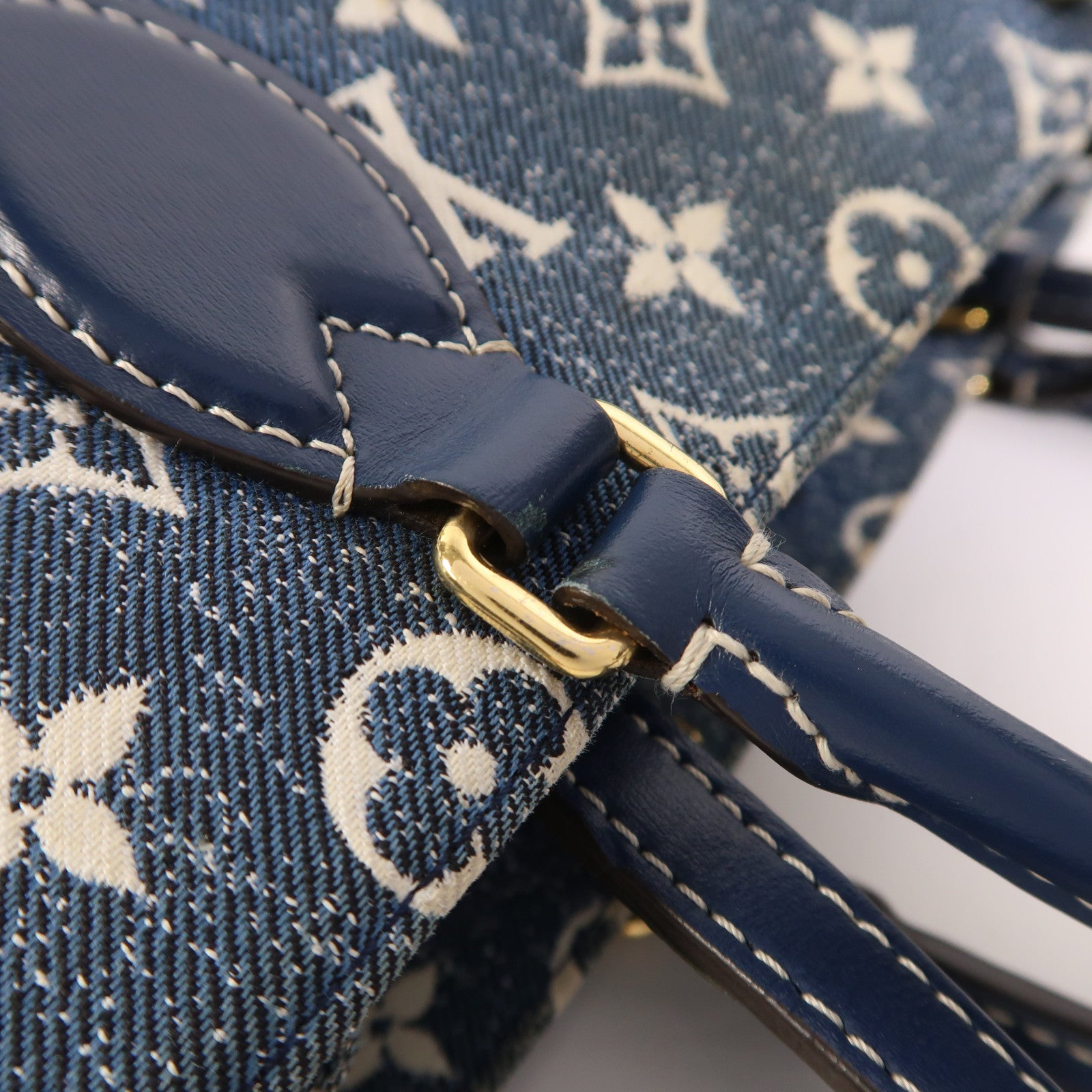 LOUIS VUITTON Monogram Denim On The Go MM金扣手挽肩背兩用袋