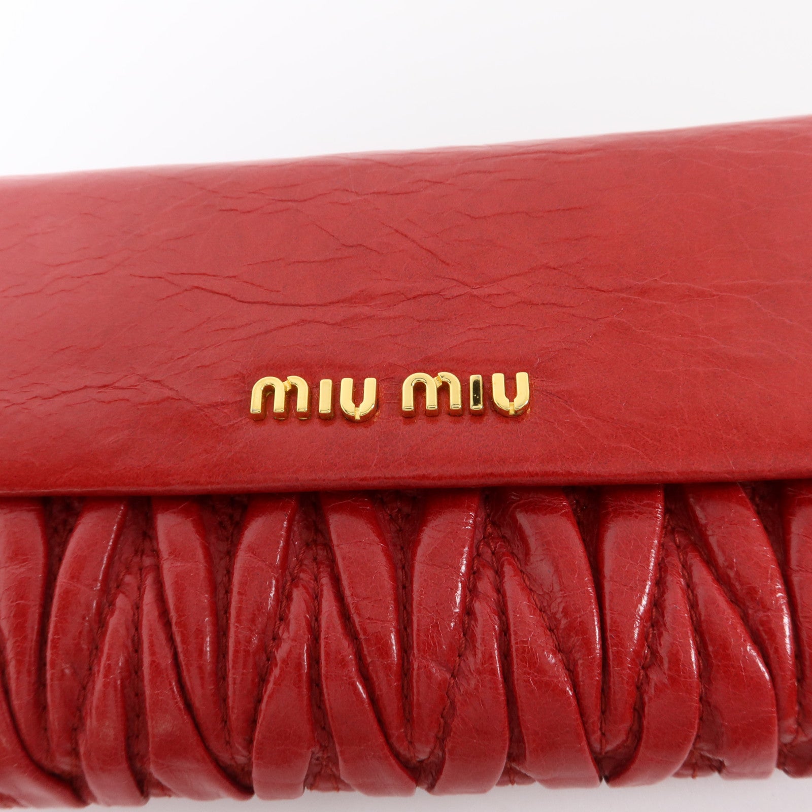 Miu Miu 羊皮皮革Matelasse Nappa Fold Zipper Wallet金扣錢包