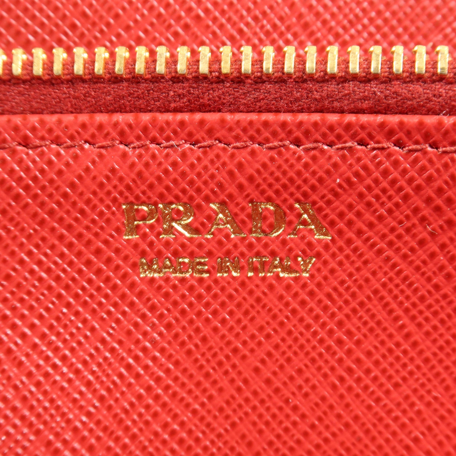 PRADA 牛皮皮革Long Wallet金扣長錢包