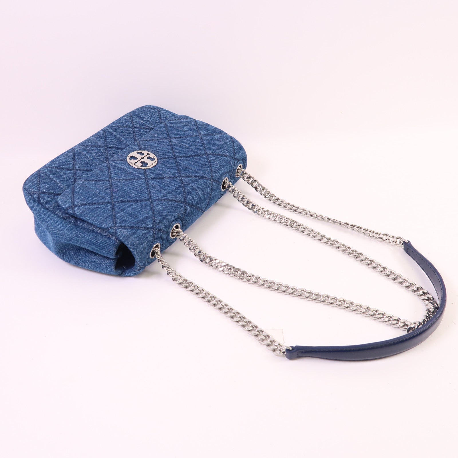 Tory Burch 牛仔布Chain Shoulder銀扣鏈帶肩背袋