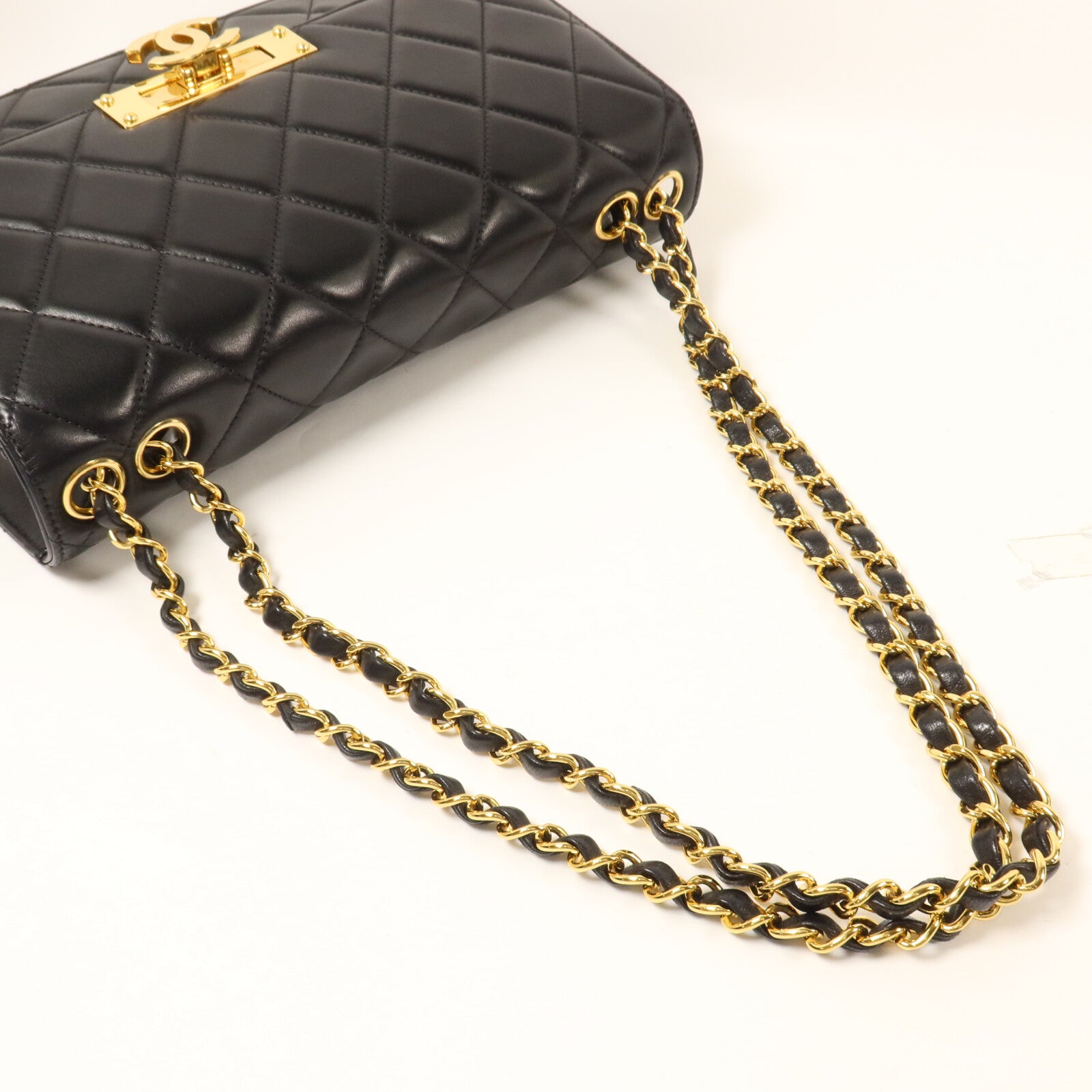 CHANEL 羊皮皮革Chanel Golden Class鏈帶肩背袋