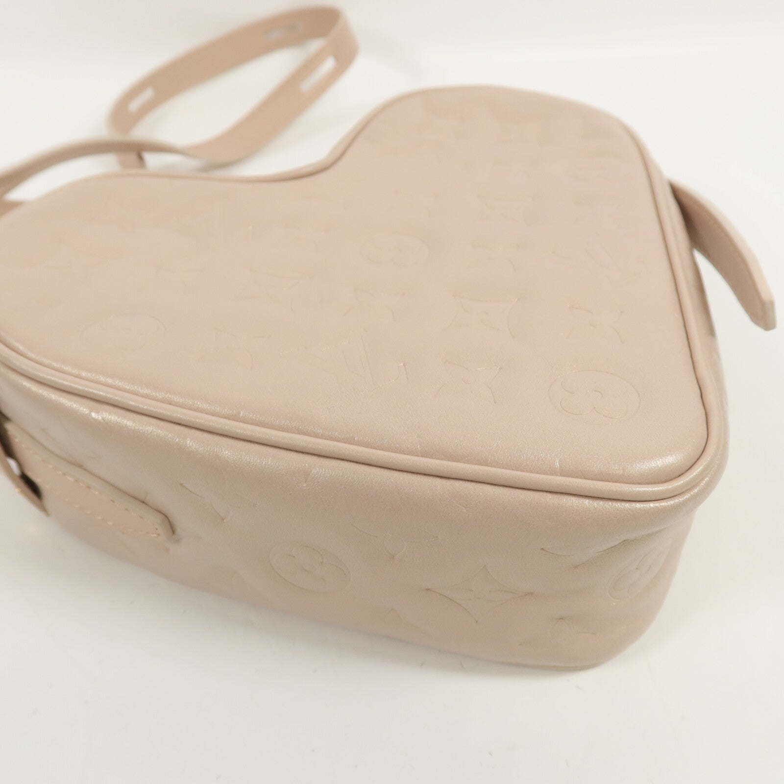 LOUIS VUITTON Monogram Empreinte Lamb Fall In Love肩背袋
