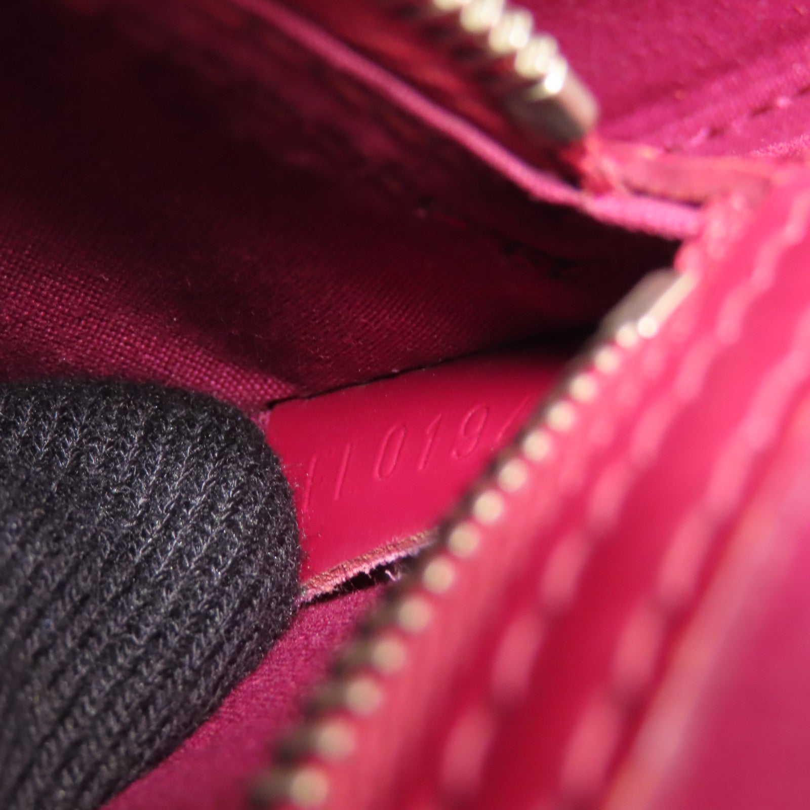 LOUIS VUITTON LV SHW Blair MM 2 Way Shoulder Bag M40820 Epi Red