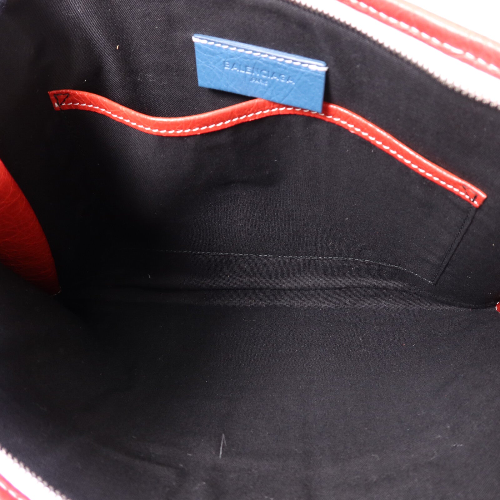 BALENCIAGA 牛皮皮革Clutch銀扣手拿包