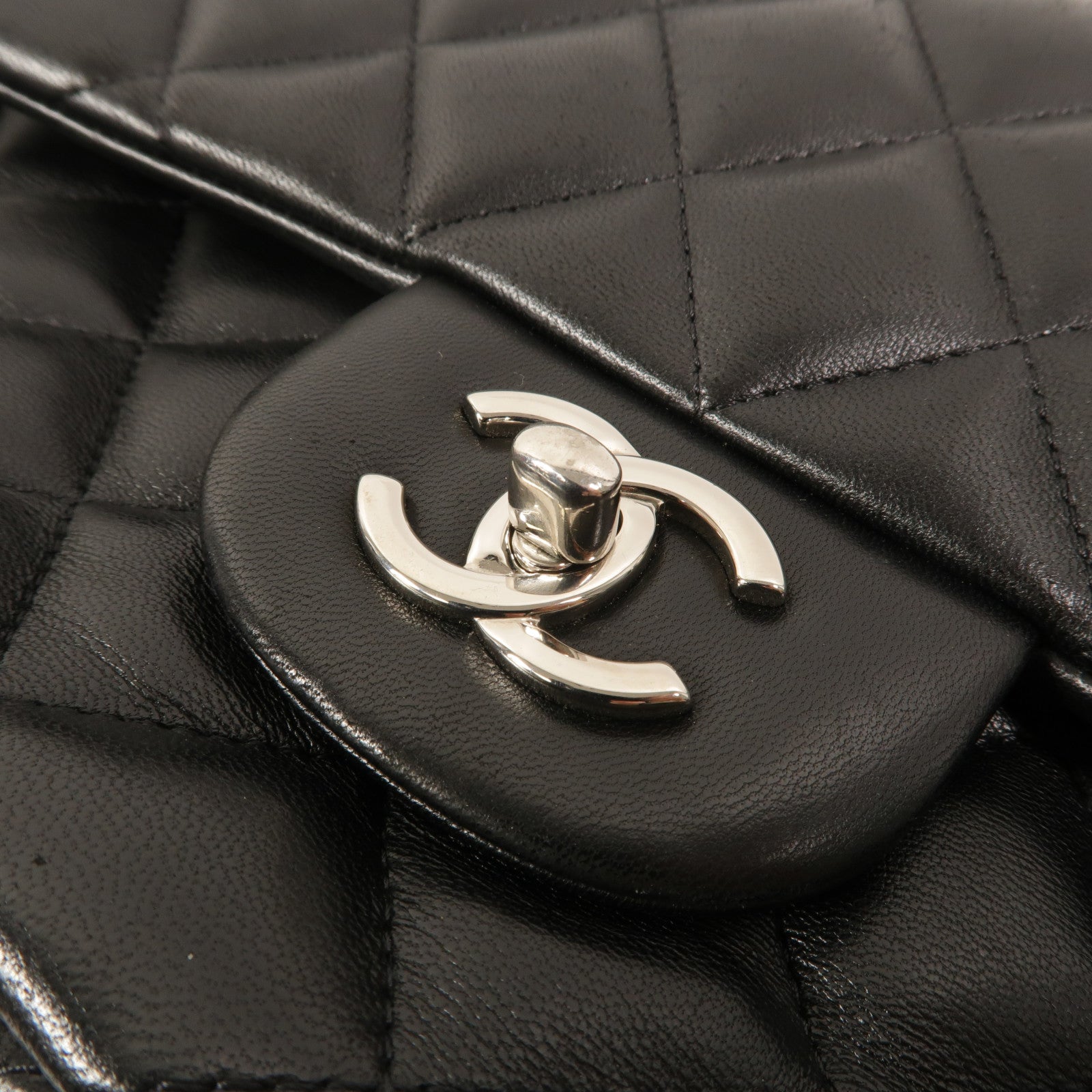 CHANEL 羊皮皮革Large Classic鏈帶肩背袋