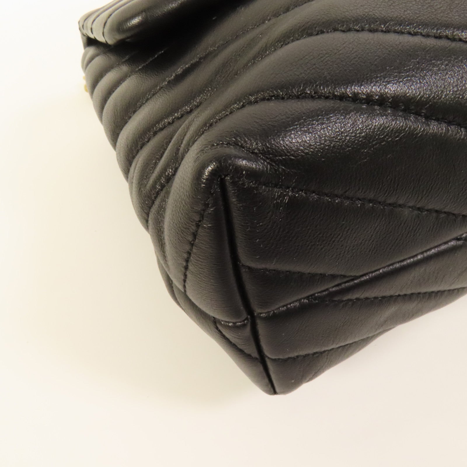 Tory Burch 羊皮皮革Kira Chevron金扣鏈帶肩背袋