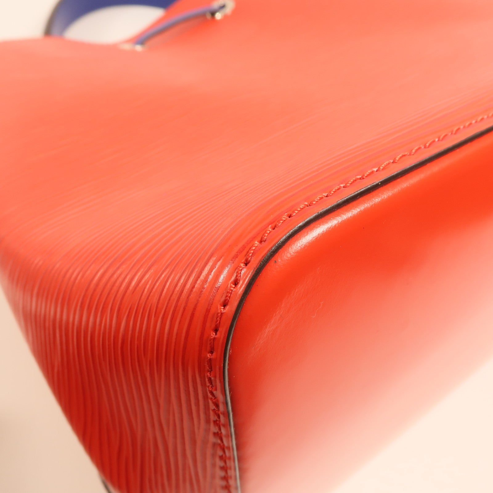 LOUIS VUITTON Epi NeoNoe MM銀扣手挽肩背兩用袋紅色藍色
