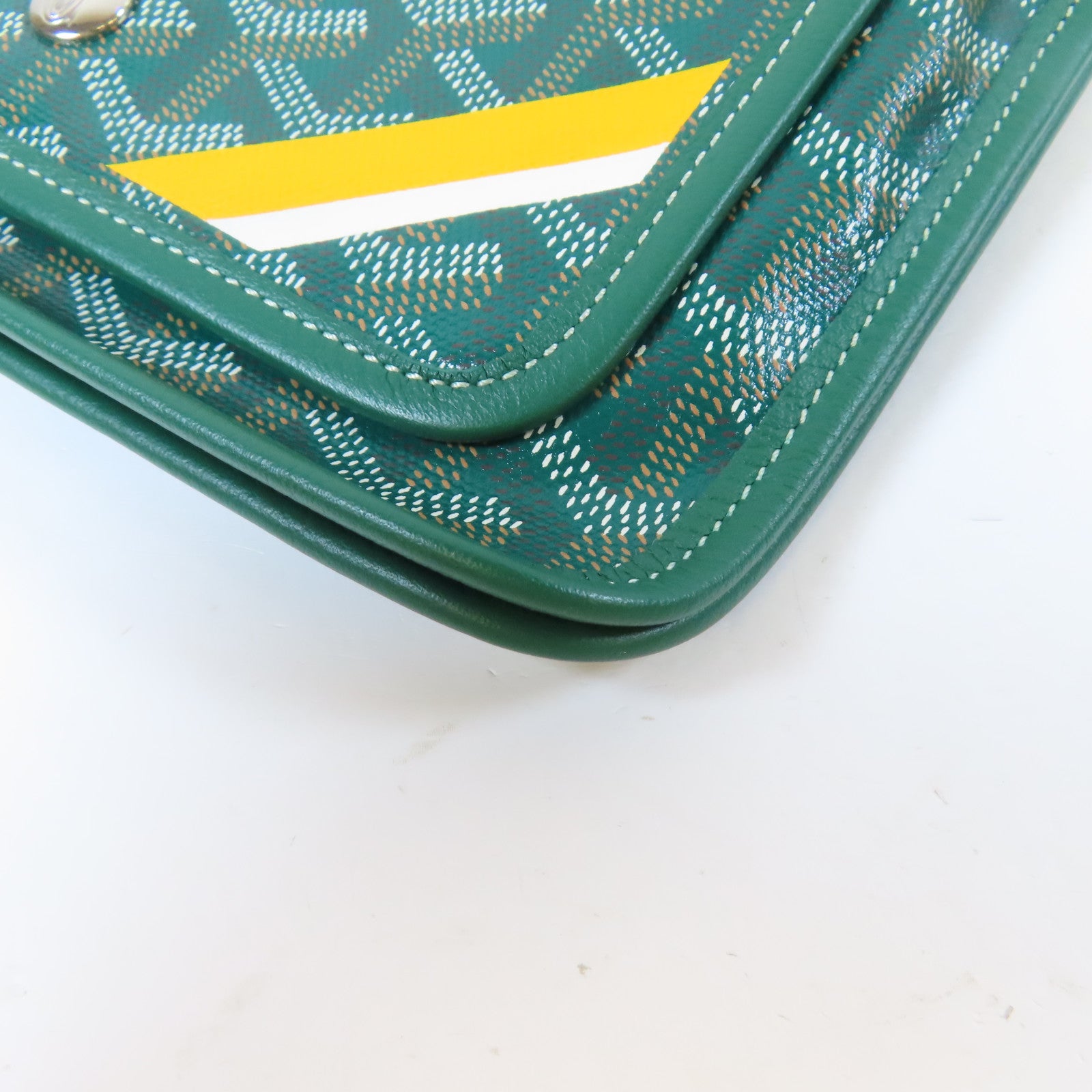 GOYARD 塗層帆布Plumet銀扣肩背袋綠色