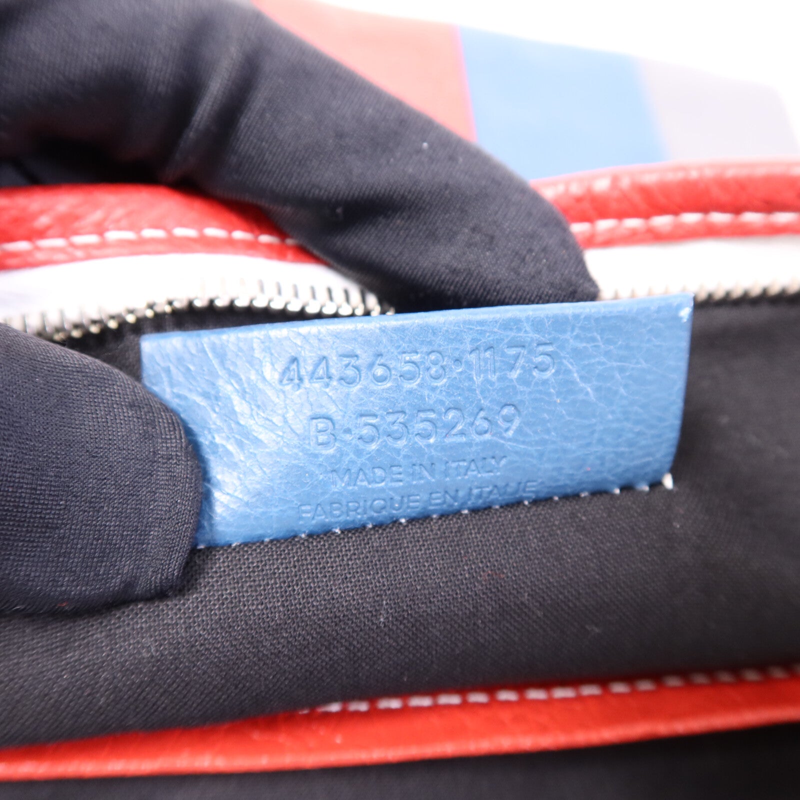 BALENCIAGA 牛皮皮革Clutch銀扣手拿包