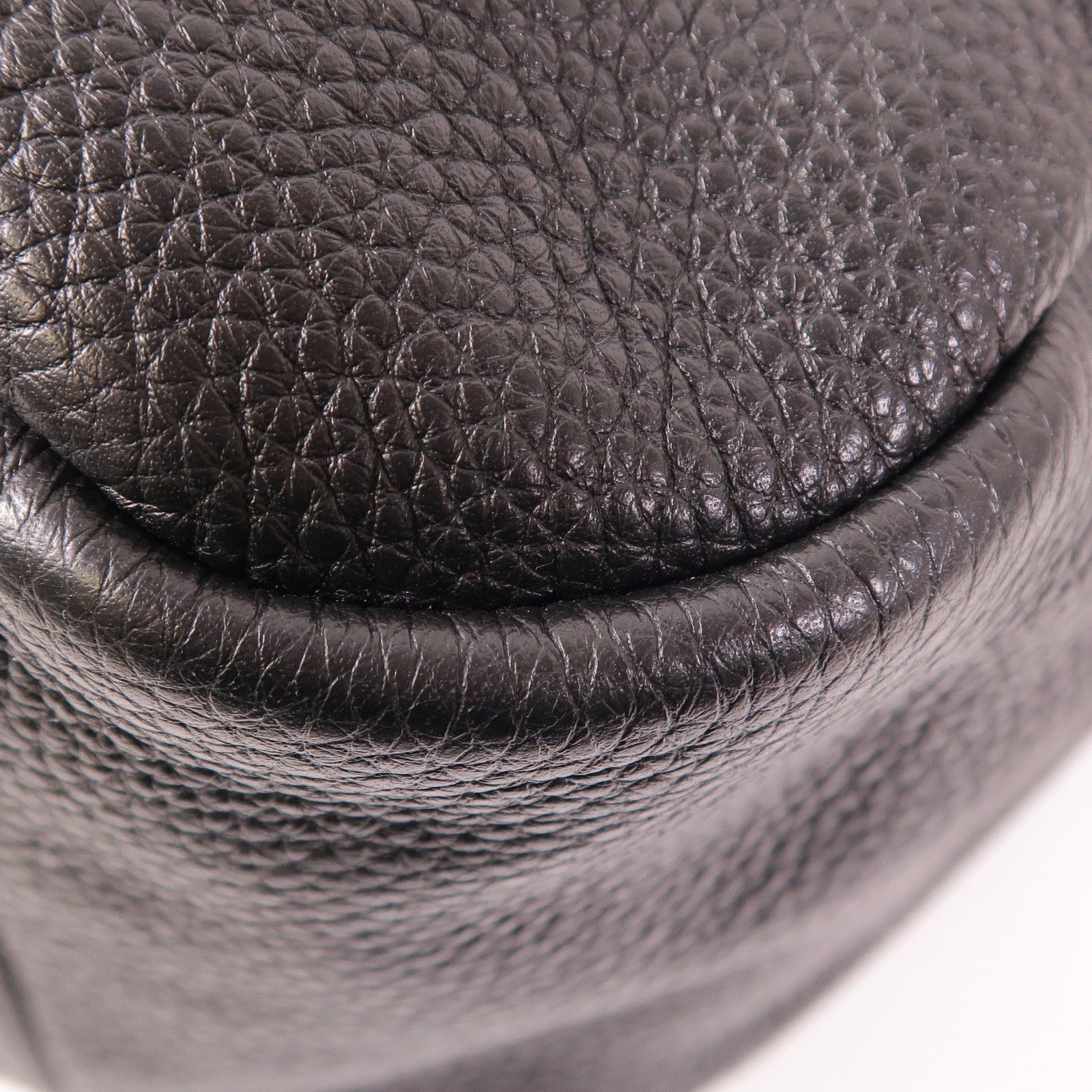 PRADA 牛皮皮革Shoulder Bag銀扣肩背袋