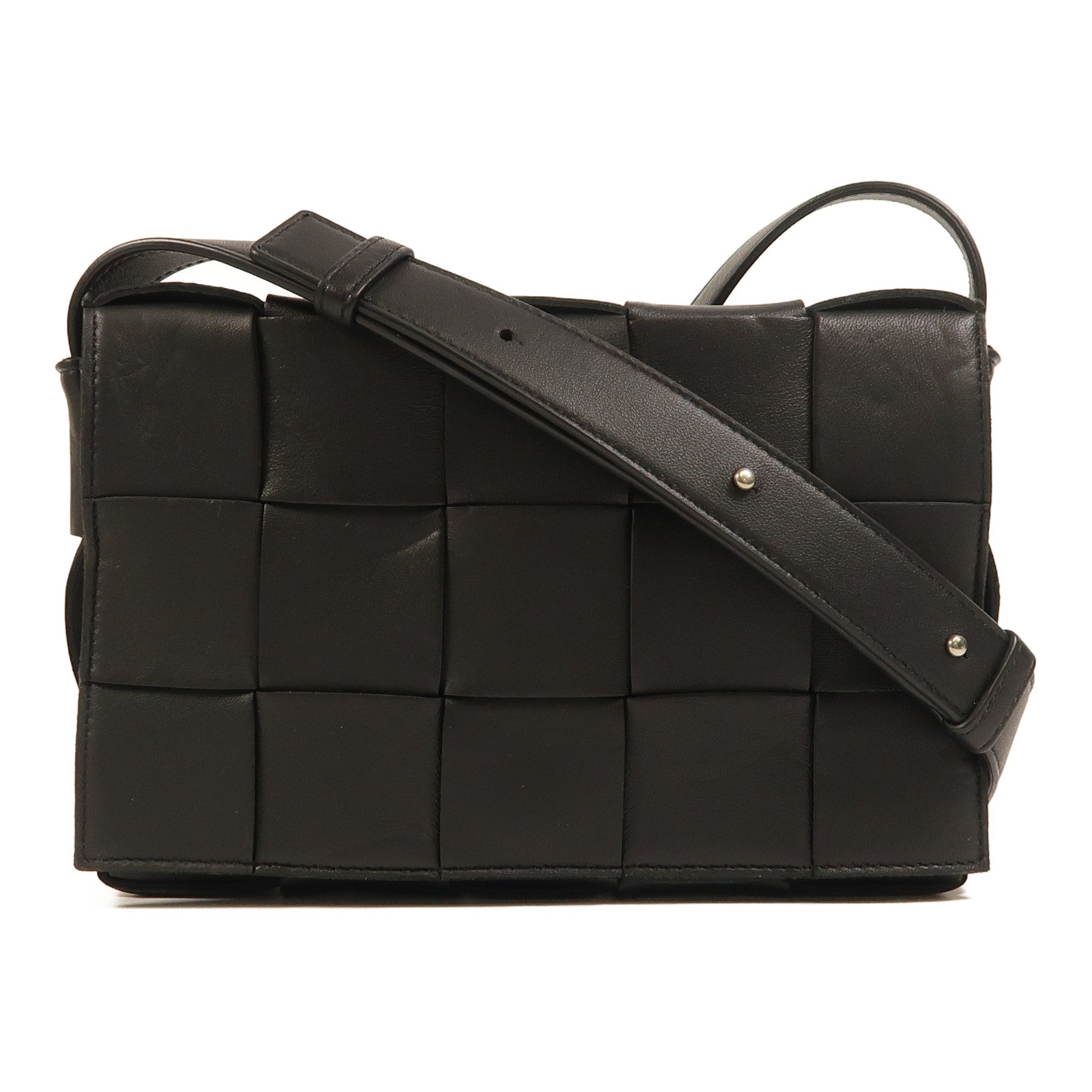 BOTTEGA VENETA 牛皮皮革Cassette Bag銀扣肩背袋