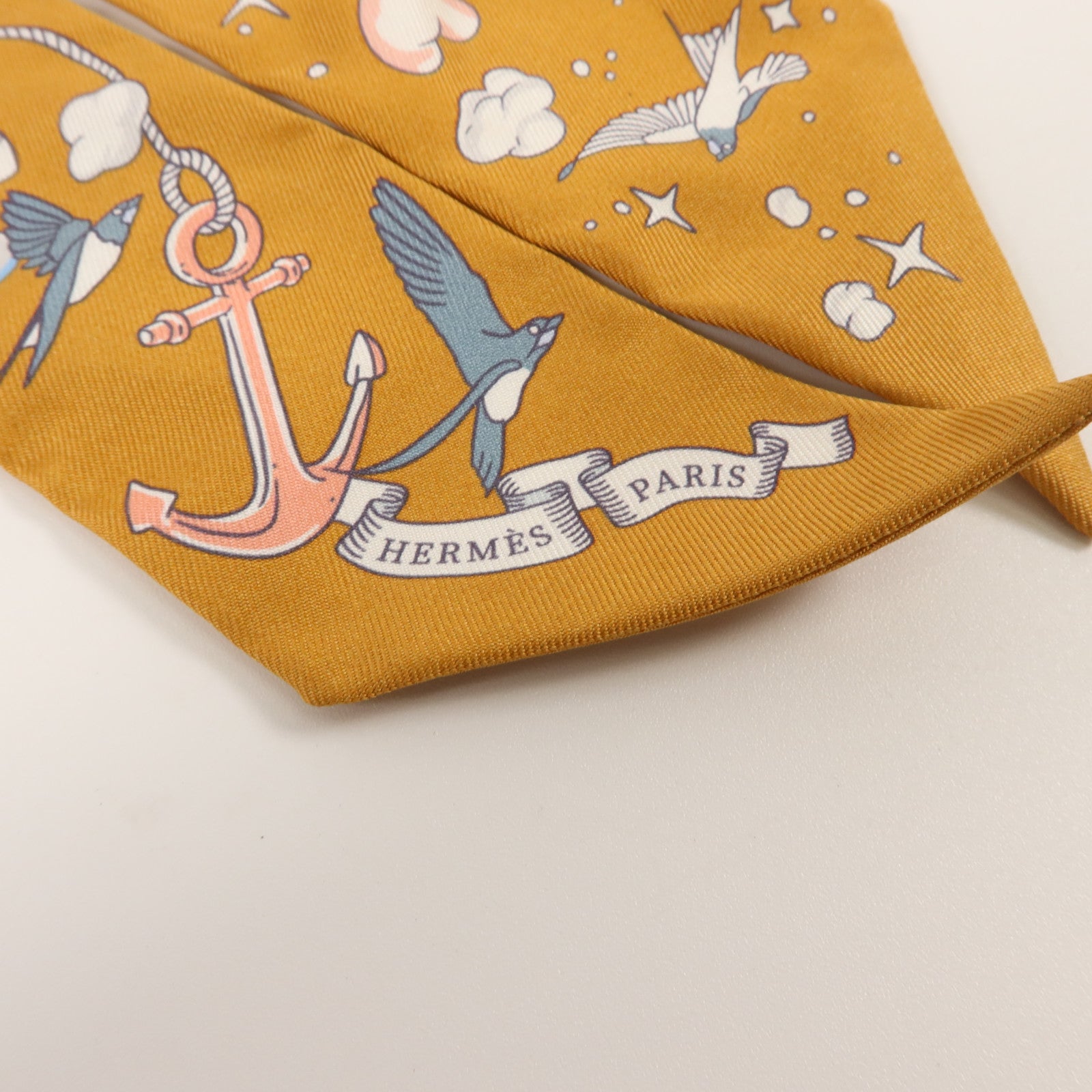 HERMES 絲質Twilly絲巾