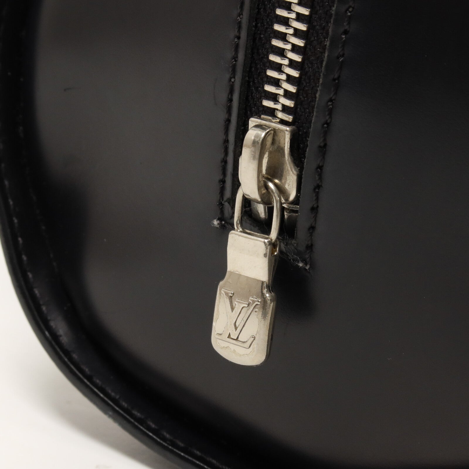 LOUIS VUITTON Epi Soufflot肩背袋