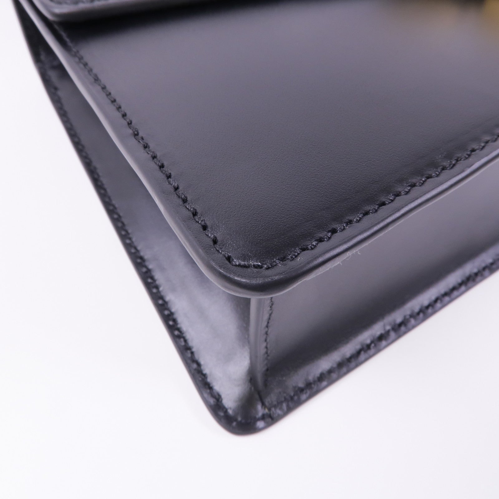 GUCCI 牛皮皮革Sylvie金扣肩背袋