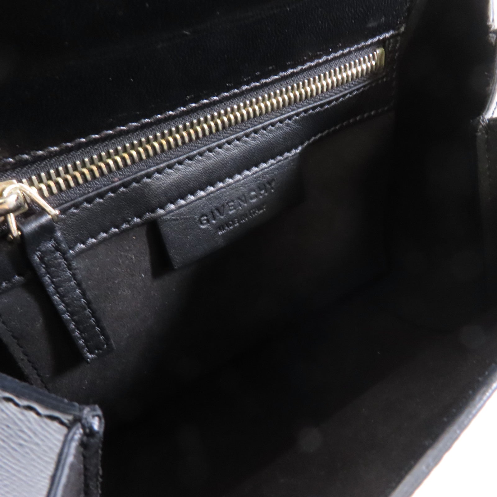 GIVENCHY 牛皮皮革2 Way Shoulder金扣手挽肩背兩用袋黑色