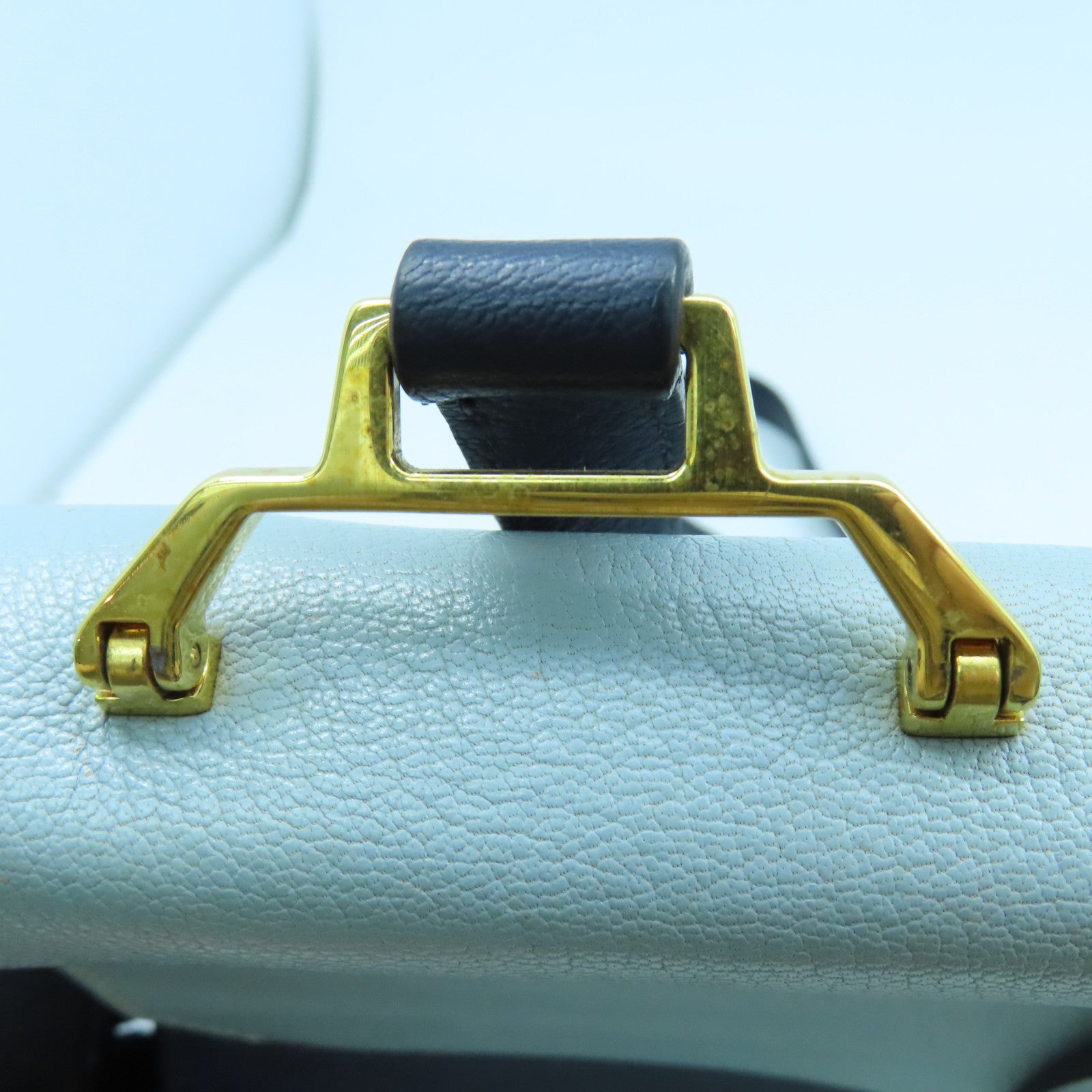 Miu Miu 牛皮皮革Shoulder Bag金扣肩背袋蓝色