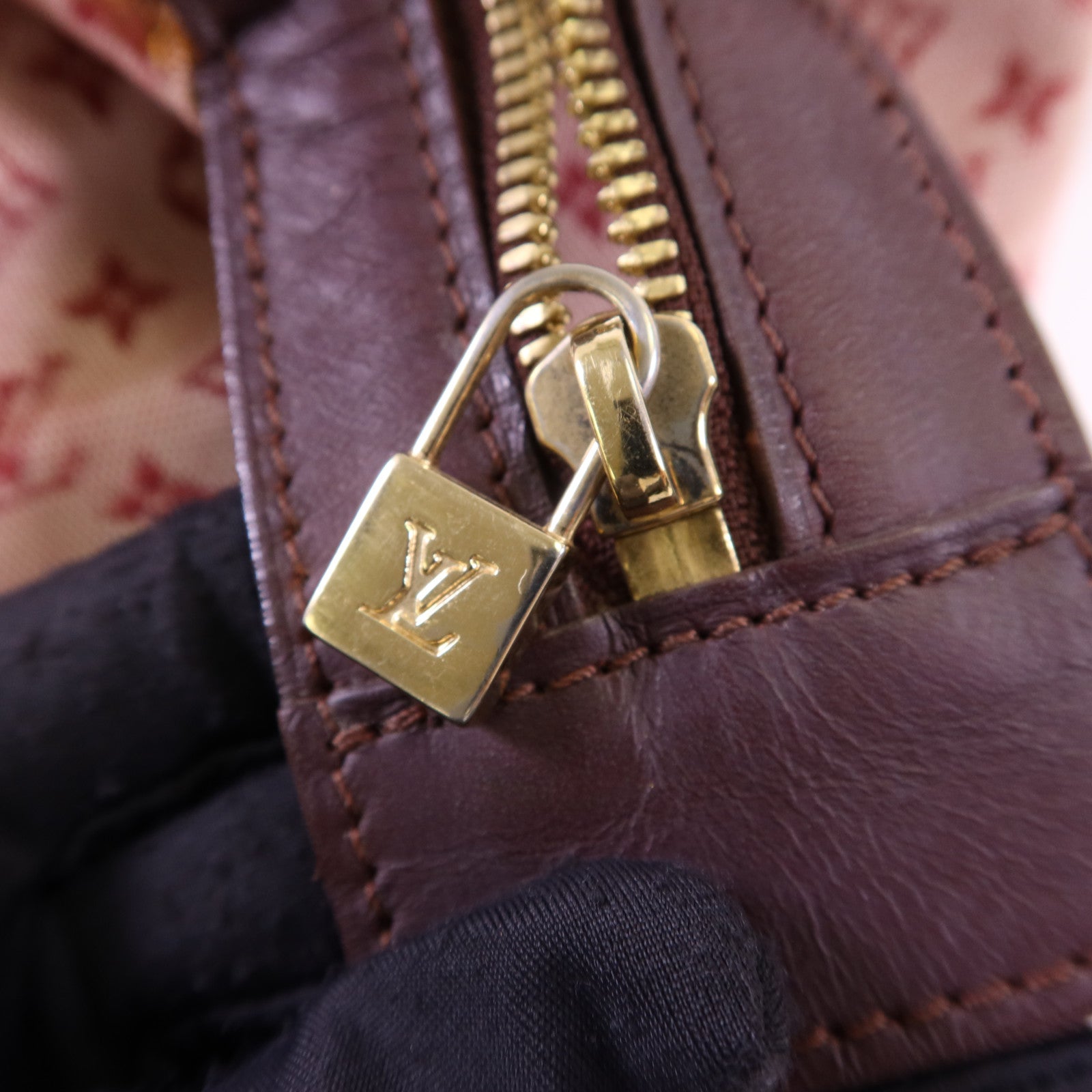 LOUIS VUITTON Monogram Mini Josephine PM金扣手挽袋