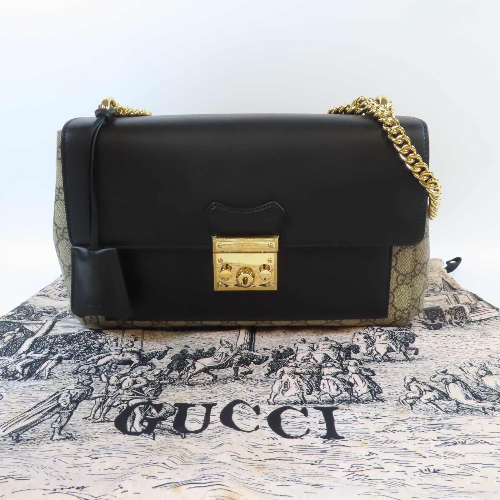 GUCCI 牛皮皮革/塗層帆布Padlock GG Medium金扣鏈帶肩背袋黑色/啡色