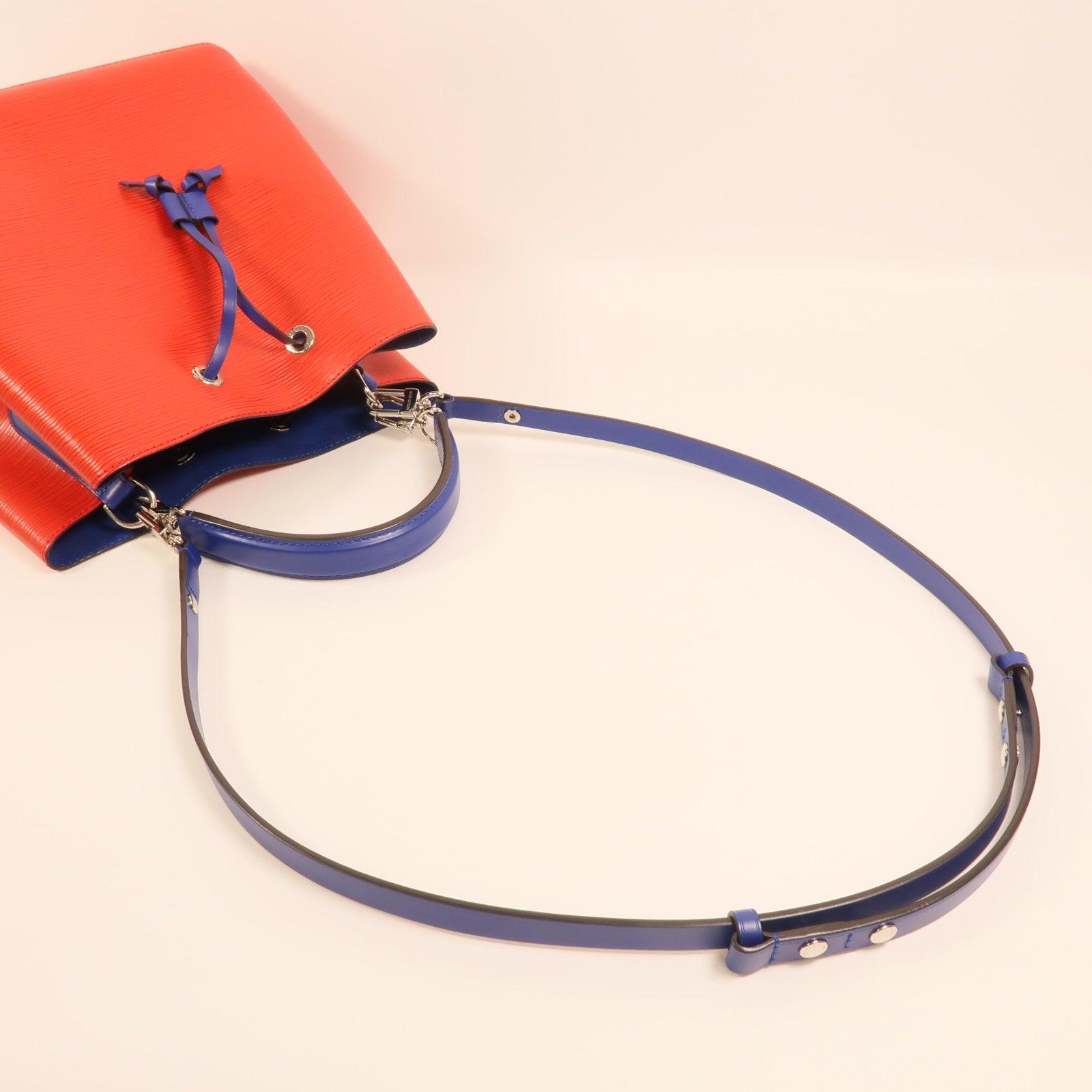 LOUIS VUITTON Epi NeoNoe MM銀扣手挽肩背兩用袋紅色藍色