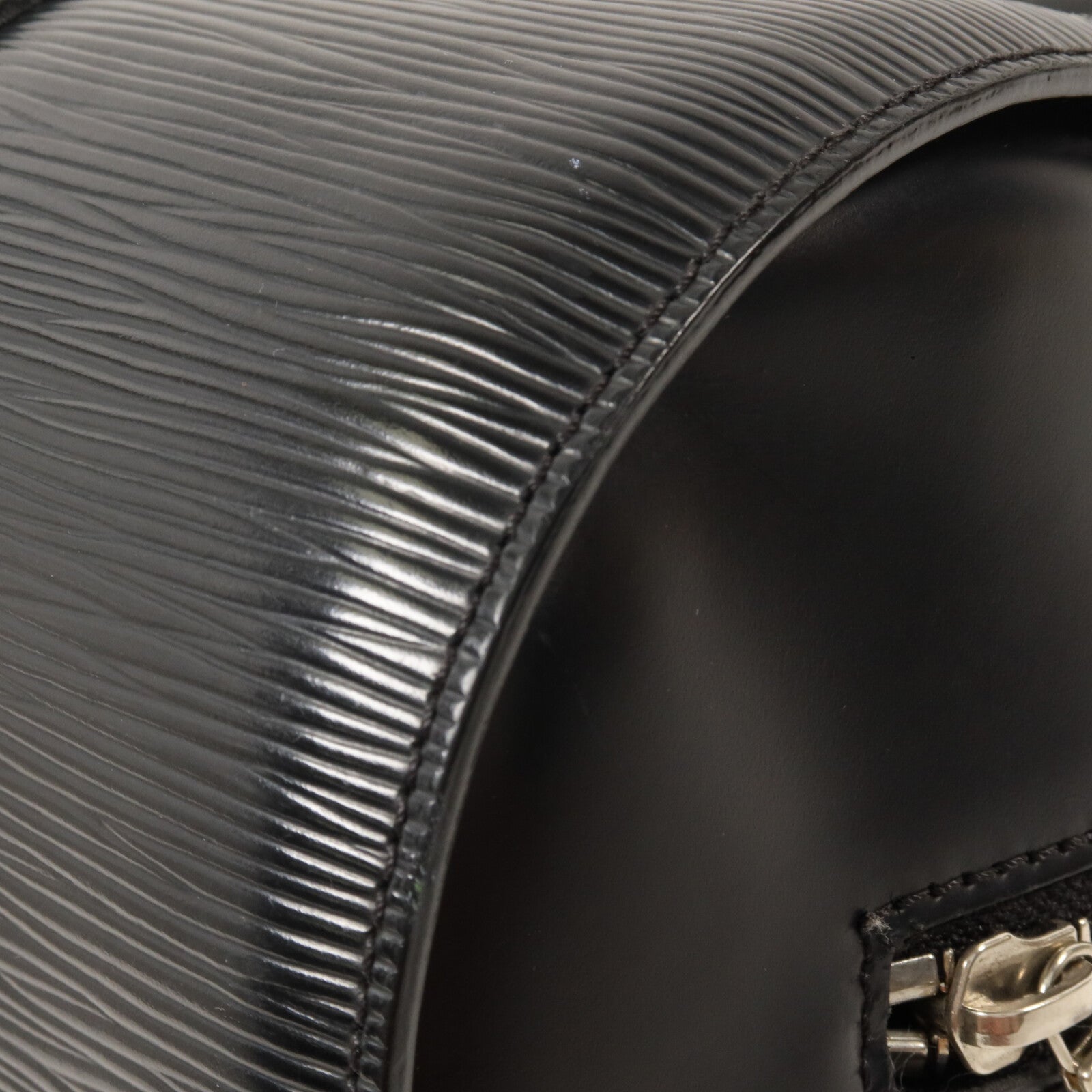 LOUIS VUITTON Epi Soufflot肩背袋