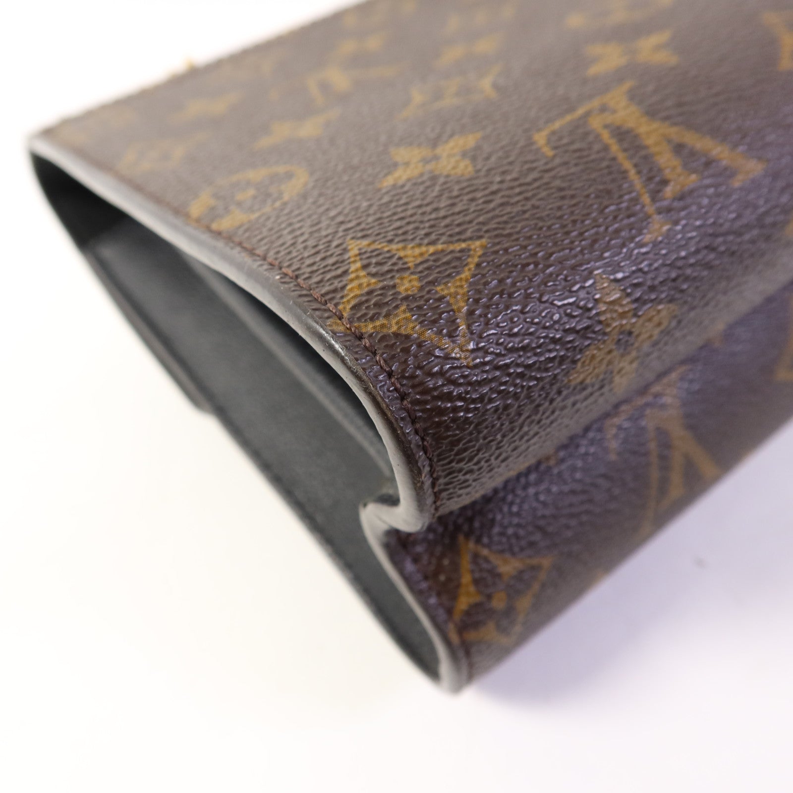 LOUIS VUITTON Monogram Victoire金扣鏈帶肩背袋