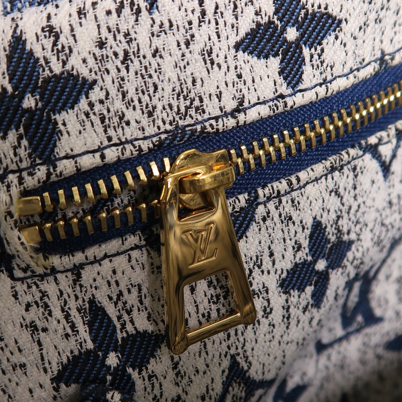 LOUIS VUITTON Monogram Denim On The Go MM金扣手挽肩背兩用袋
