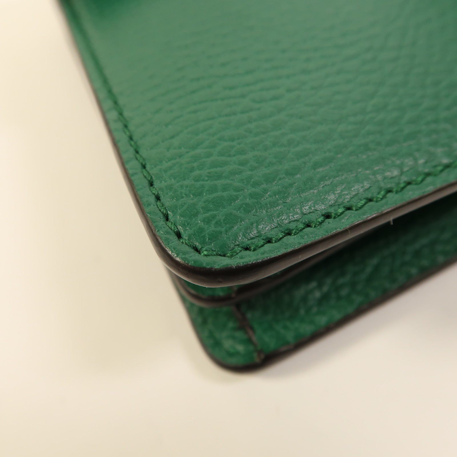 GUCCI 牛皮皮革Dionysus鏈帶肩背袋